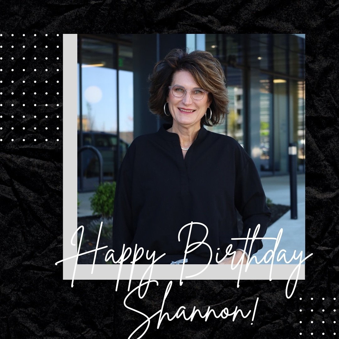 Happy Birthday to our incredible clinic manager! Your dedication and leadership inspire us every day. Here&rsquo;s to another year of success and joy! We are so lucky to have her! 🥳🎂🤍
