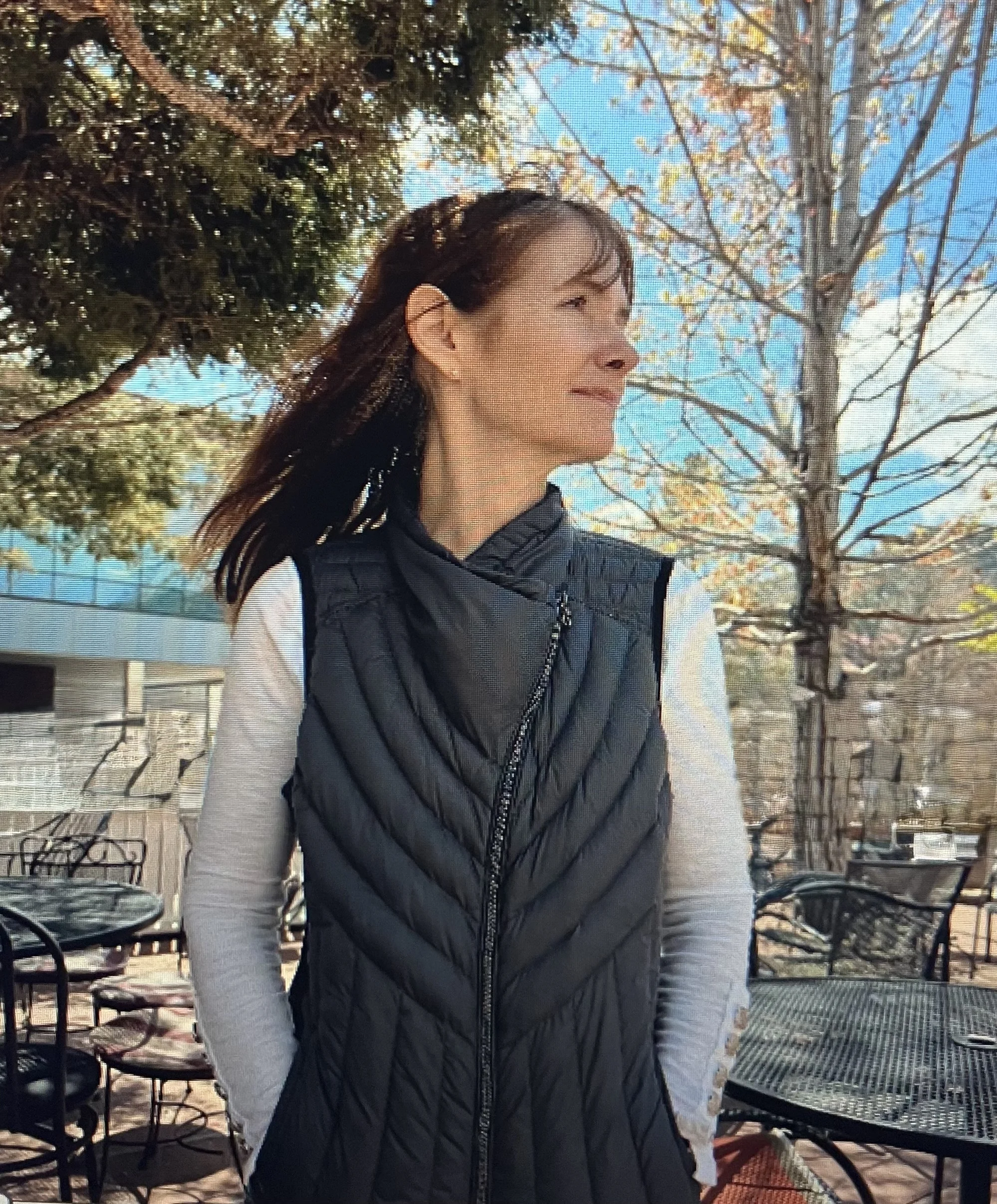 HealthCoach Gayle outdoors with trees in the background