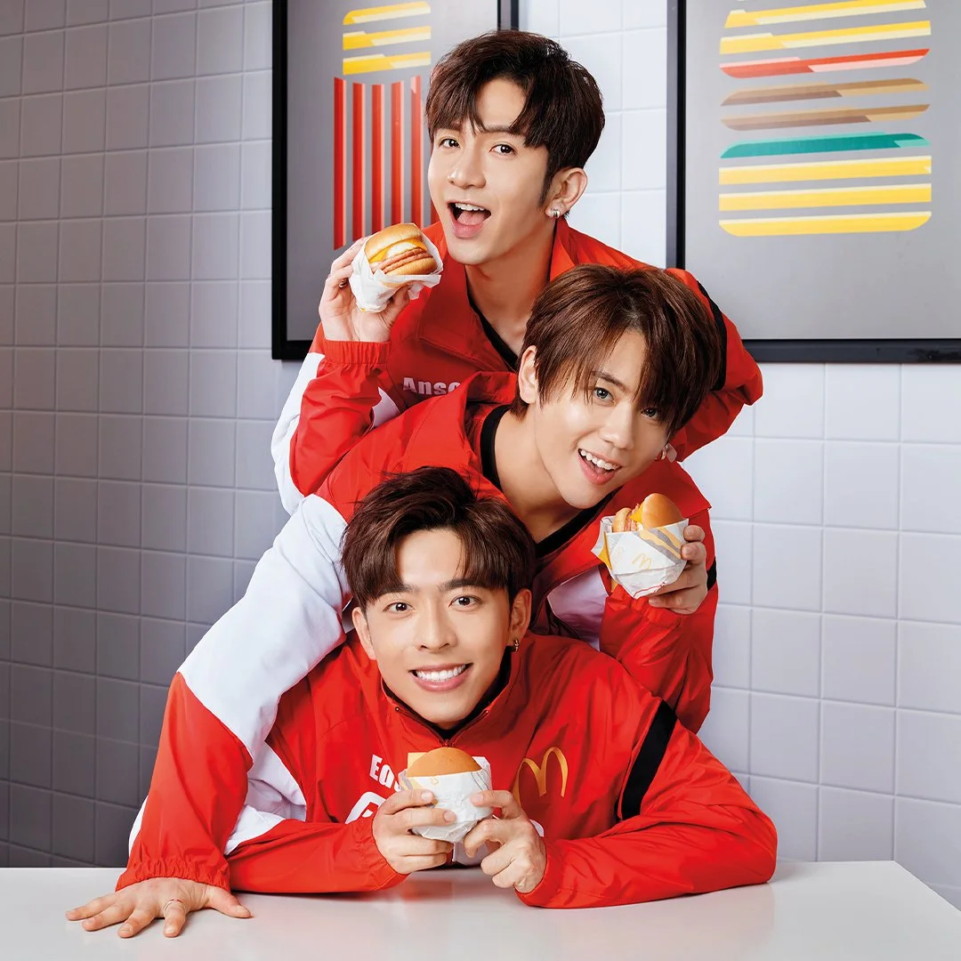 有乜嘢正得過我哋三個👨‍👨‍👦？⁣
係呢個一日限定嘅組合呀🐷➕🧀➕🥚⁣
⁣
#雙層火腿扒芝蛋飽⁣
#麥當勞App獨家優惠⁣
#imlovinit #McDonaldshk