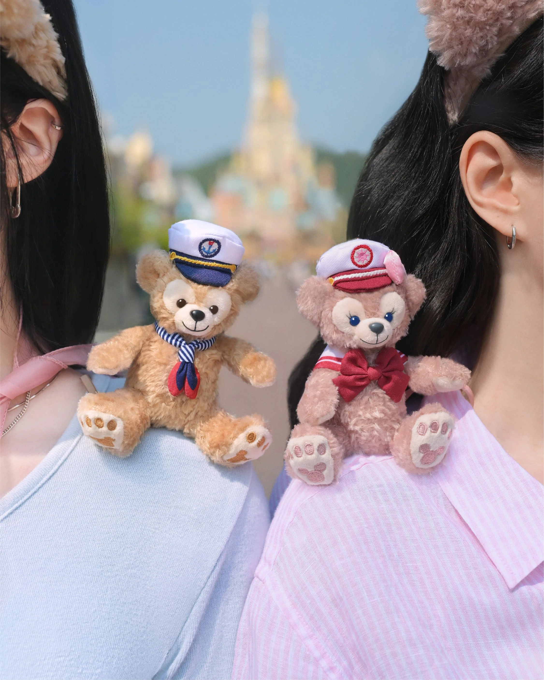 F26_DnF_April_sailor shoulder plush-02.jpg