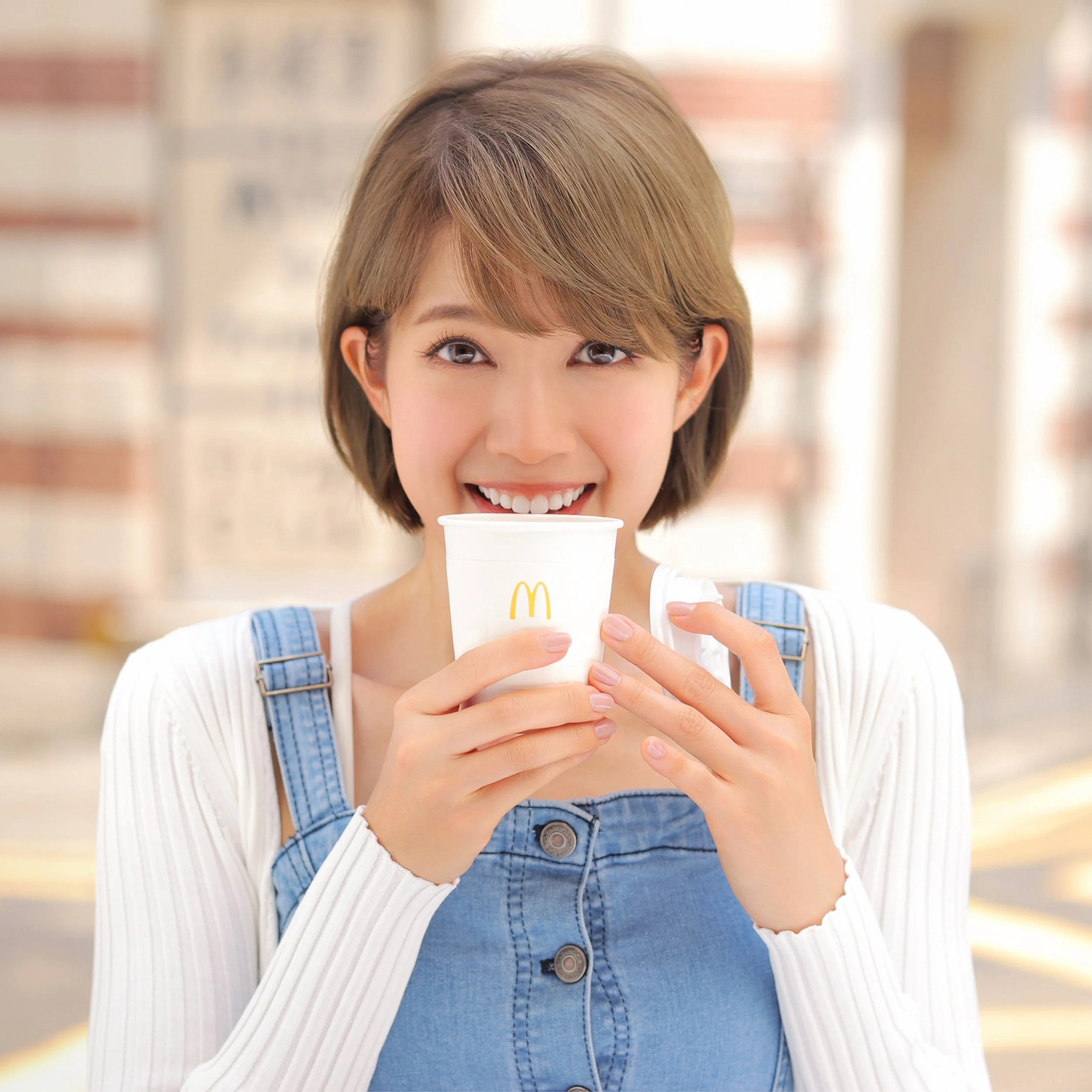 忍唔住即刻歎返啖～

#係熱辣辣嘅港式奶茶 #茶香奶滑
#MyGoGoGoMorning
#imlovinit #McDonaldshk