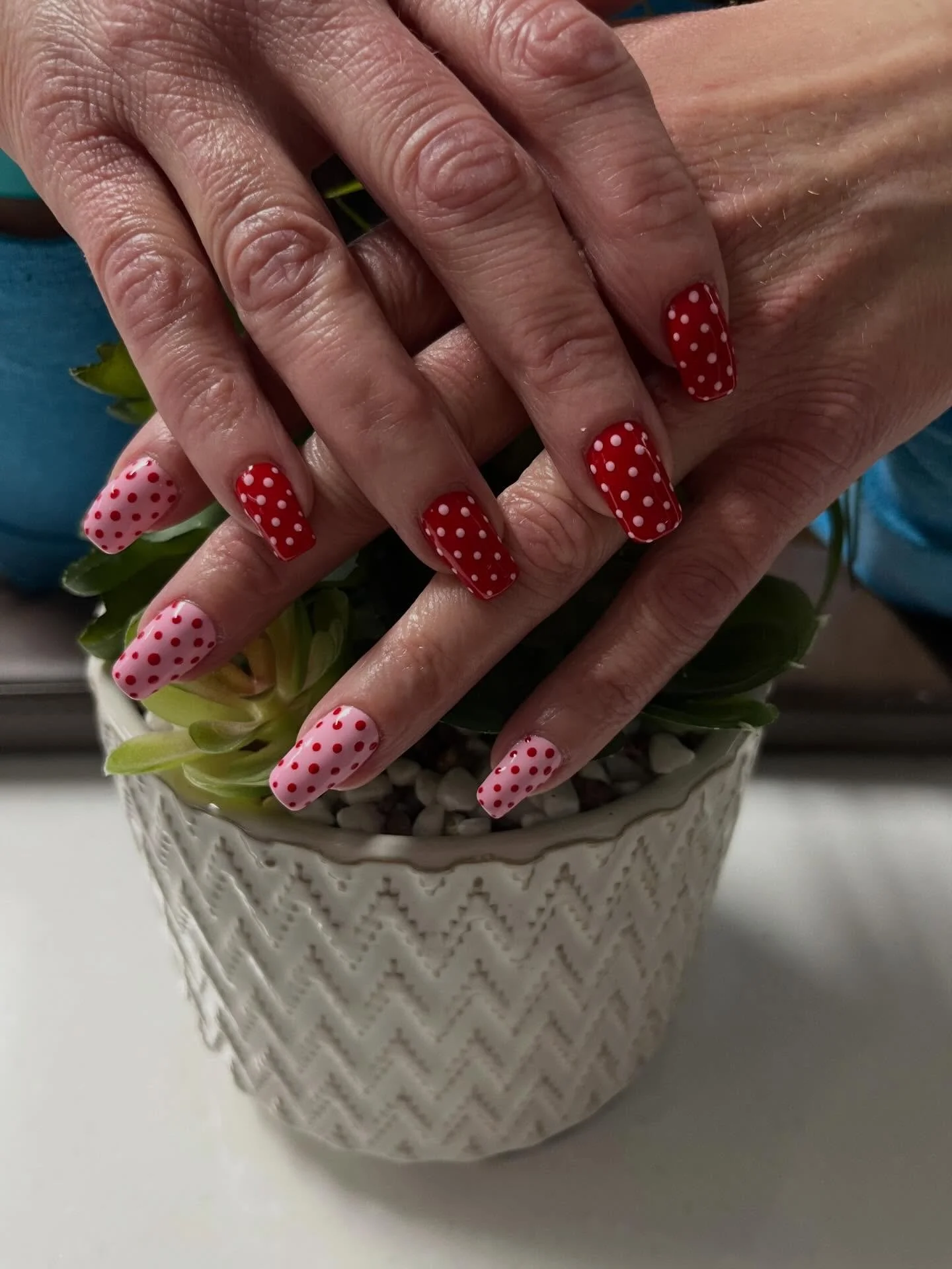 Feeling frisky 🍓🍫&hearts;️ Done by Nail Specialist Lauren #thebparlour #hazletnj #njnails #njmanicurist 📞 732-787-7619