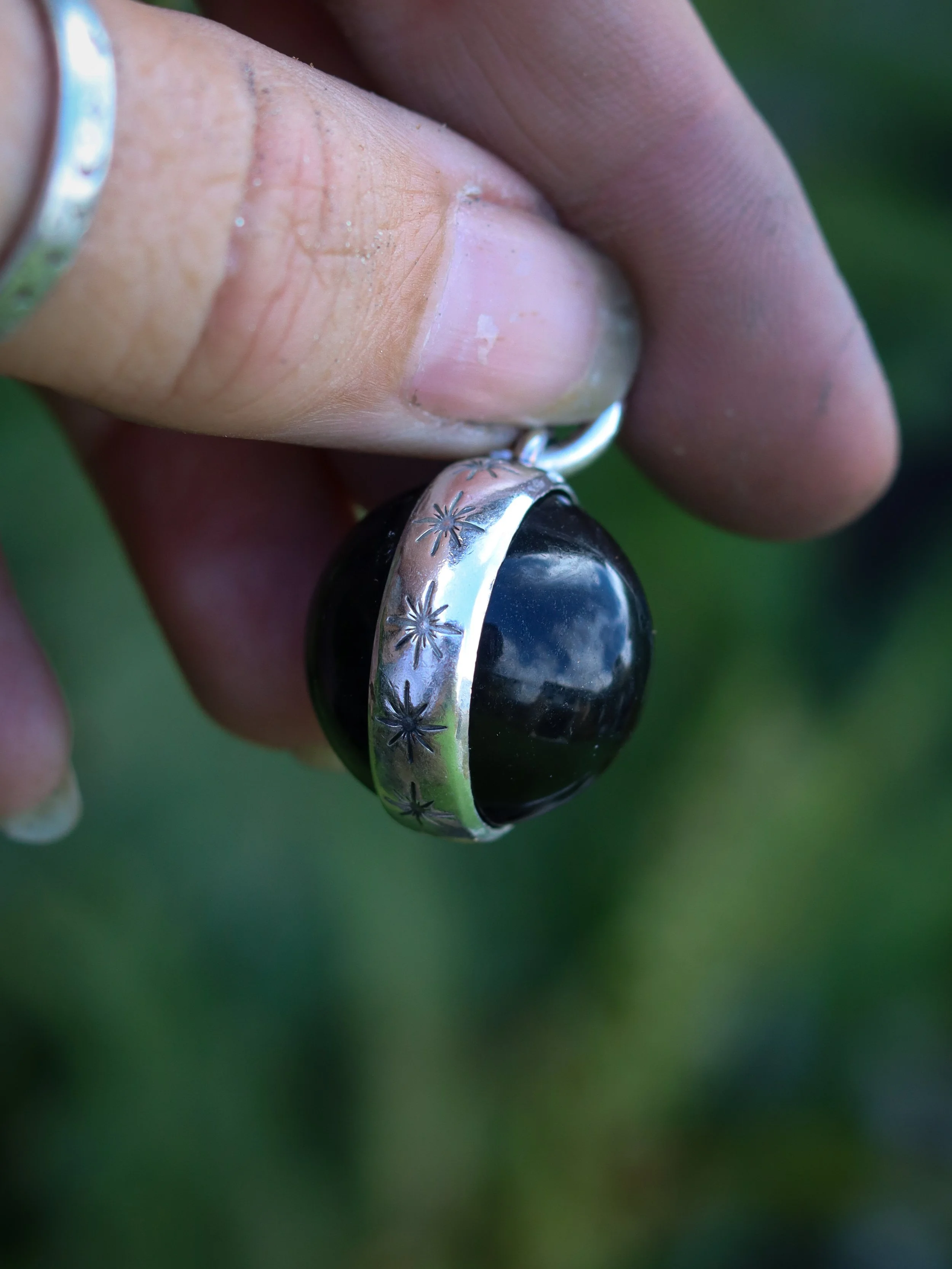 Large crystalball obsidian.jpg