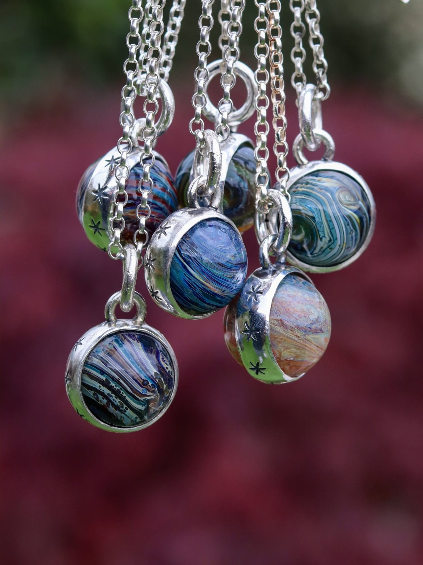 I&rsquo;ve been so excited to show you these!!

The Planetary spinner with the magic of @sallysutherlandbeads glass marbles - the colours are insane! Like little planets to fidget with!  I&rsquo;ve got some more coming so I&rsquo;ll pop them onto the