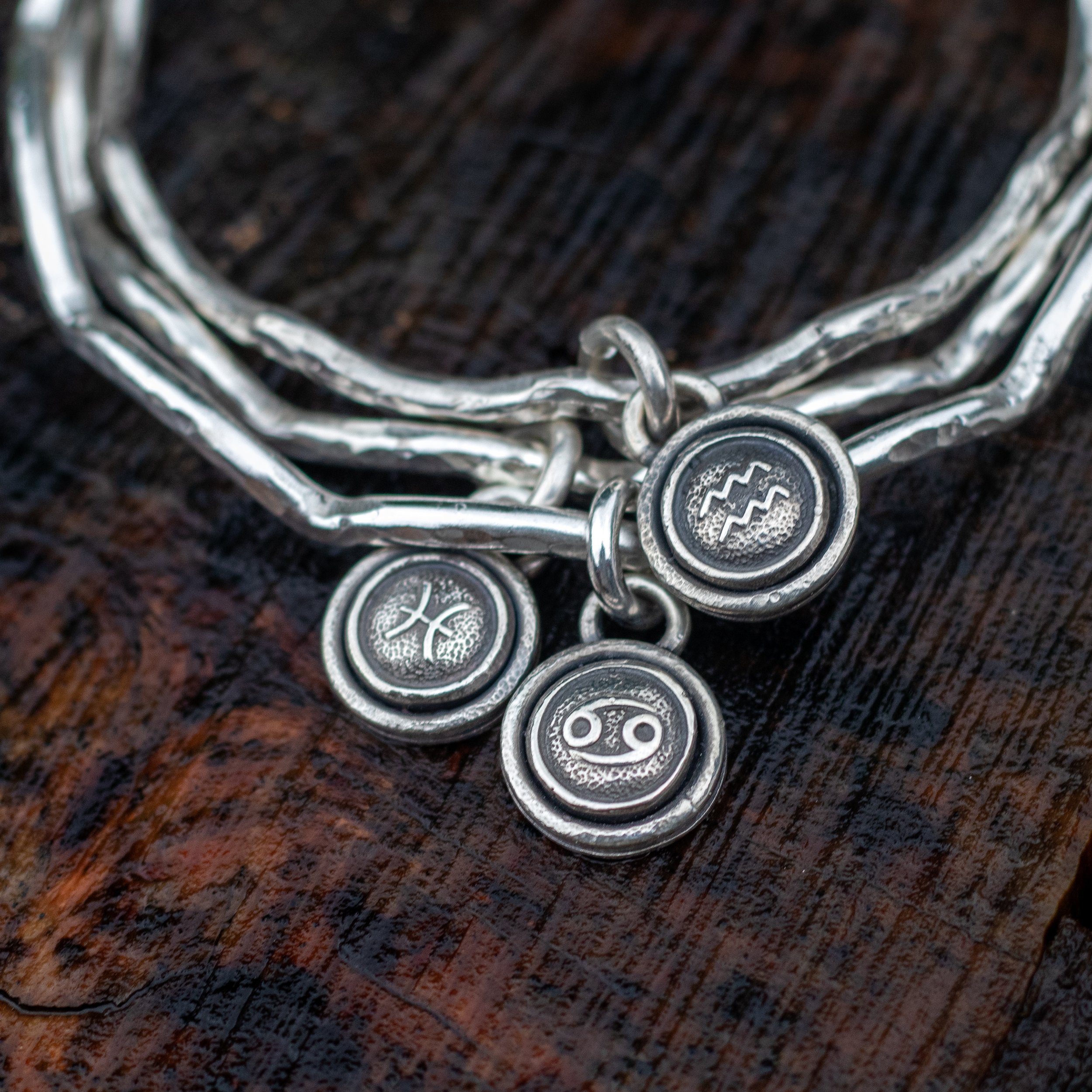 zodiacbangle_1_LRG.jpg