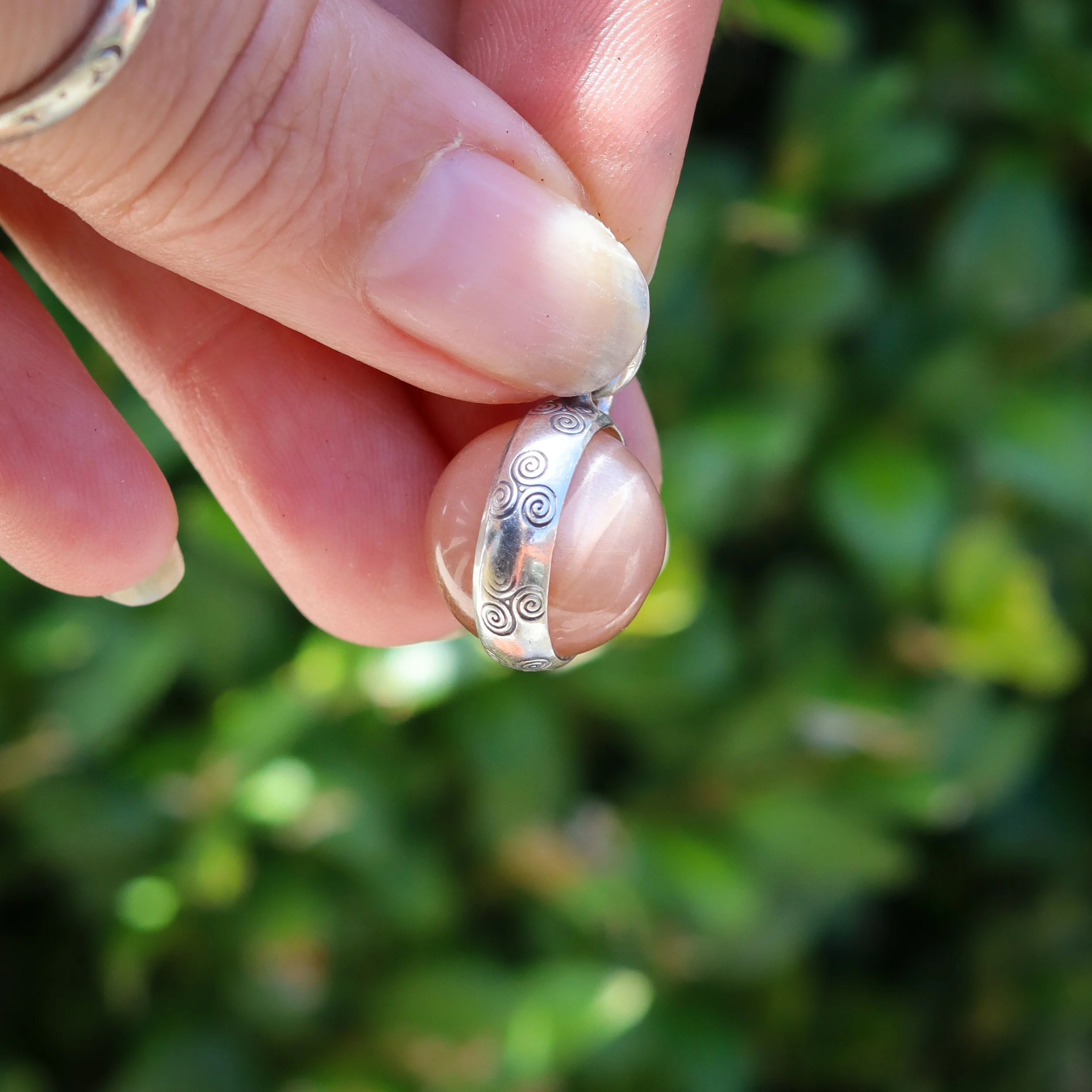 miniCB - peach moonstone.jpg