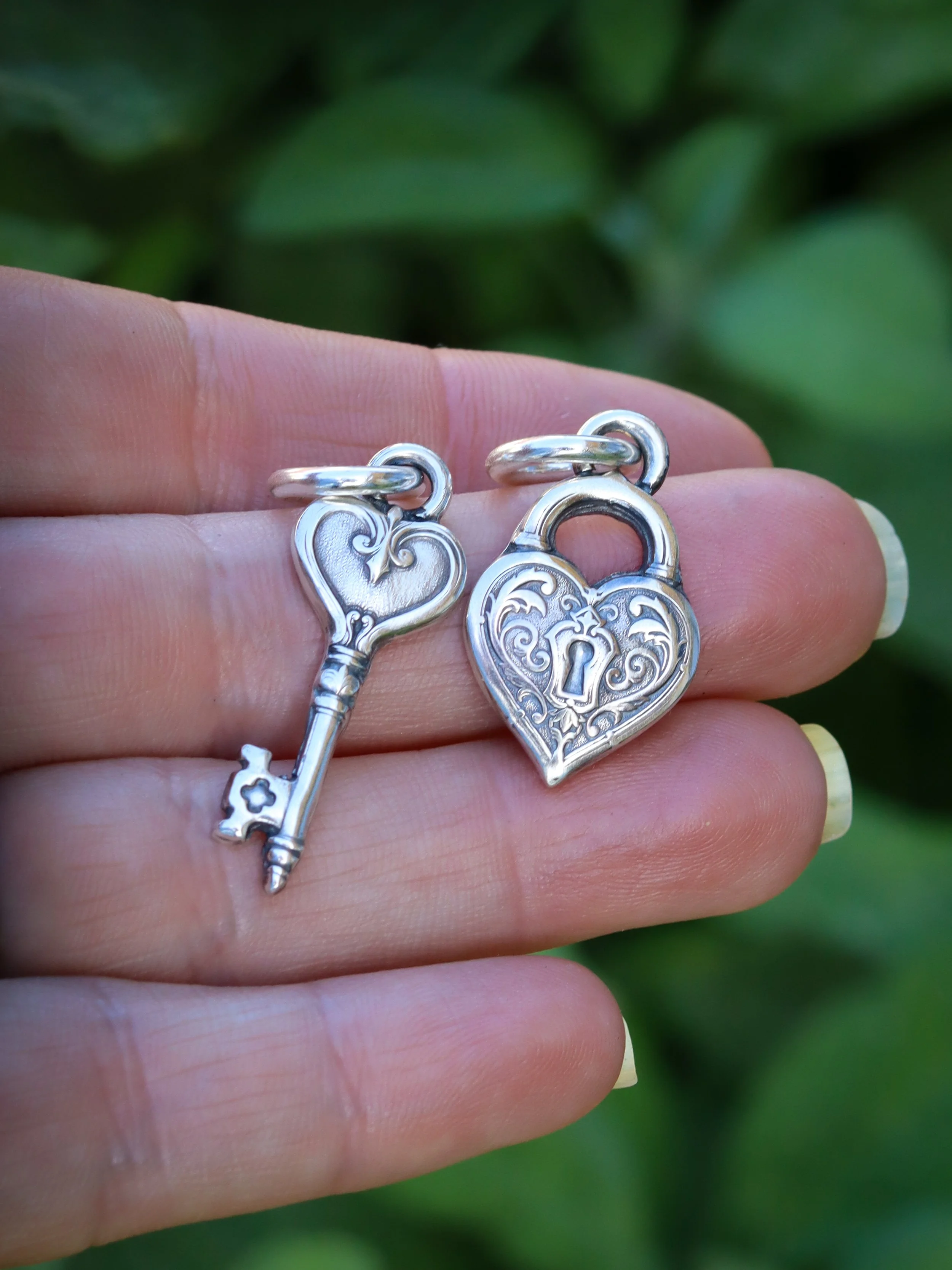 Unlock  charm_1_LRG.jpg