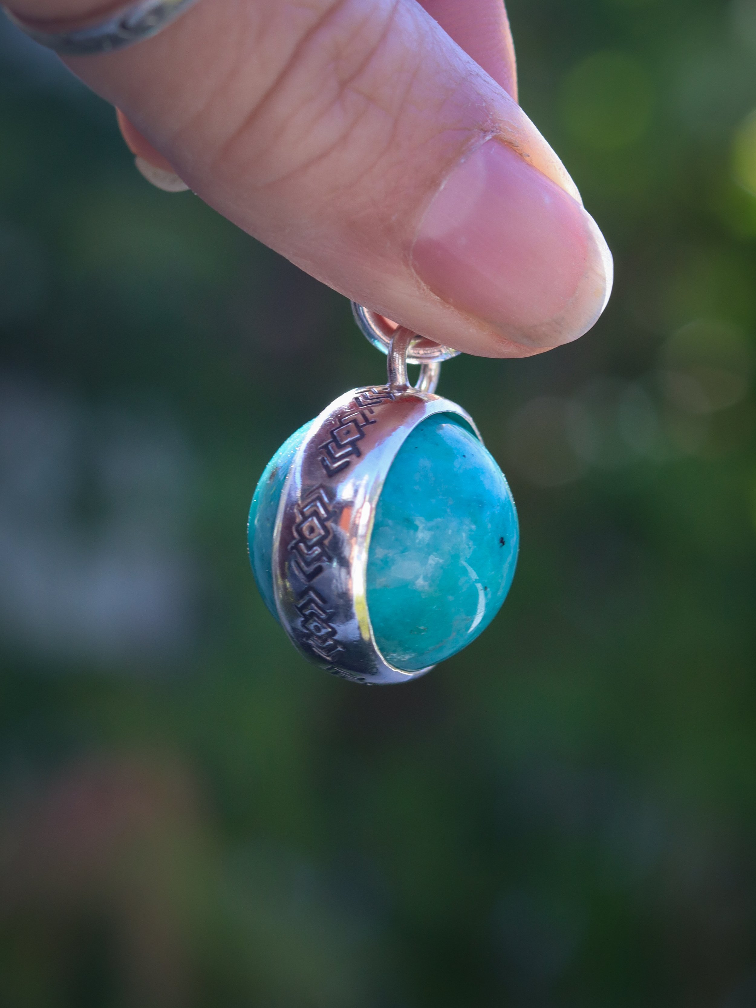 Crystal ball spinner with Amazonite sphere