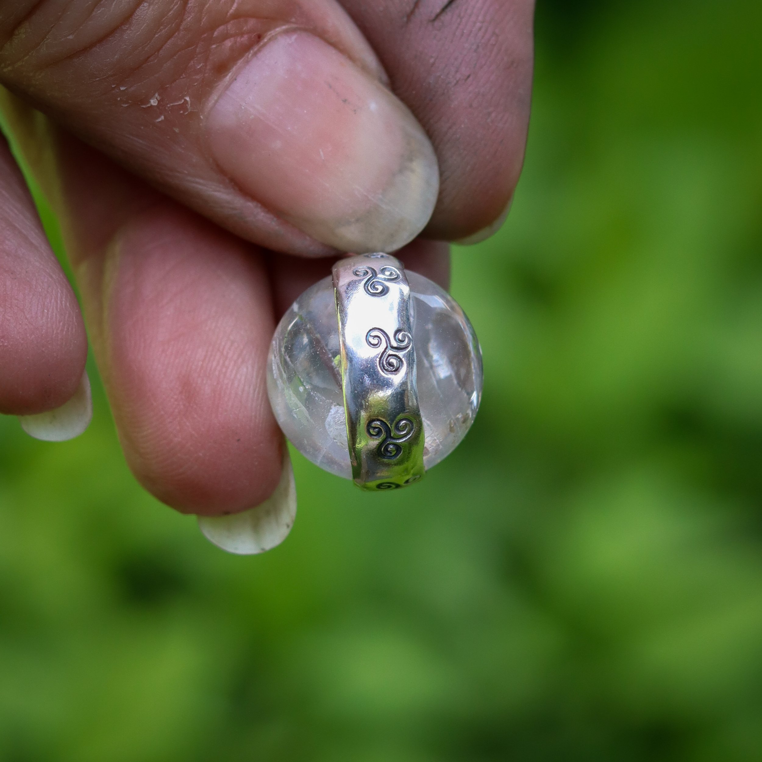 minicrystalquartz.jpg