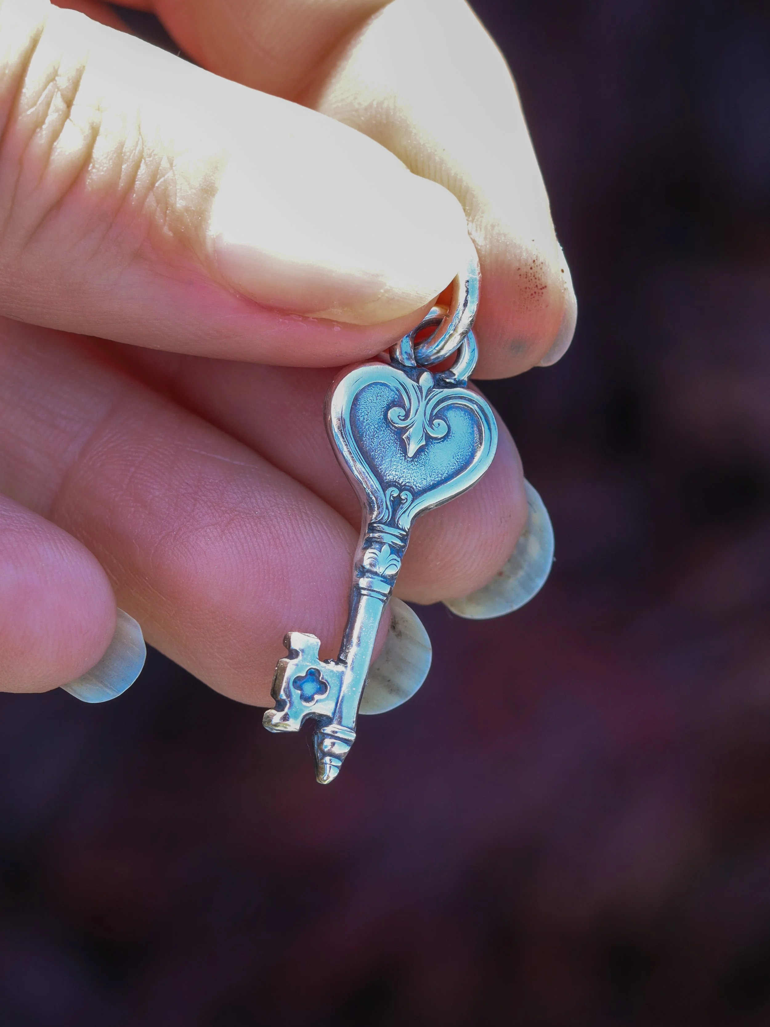 Unlock key charm_1_LRG.jpg
