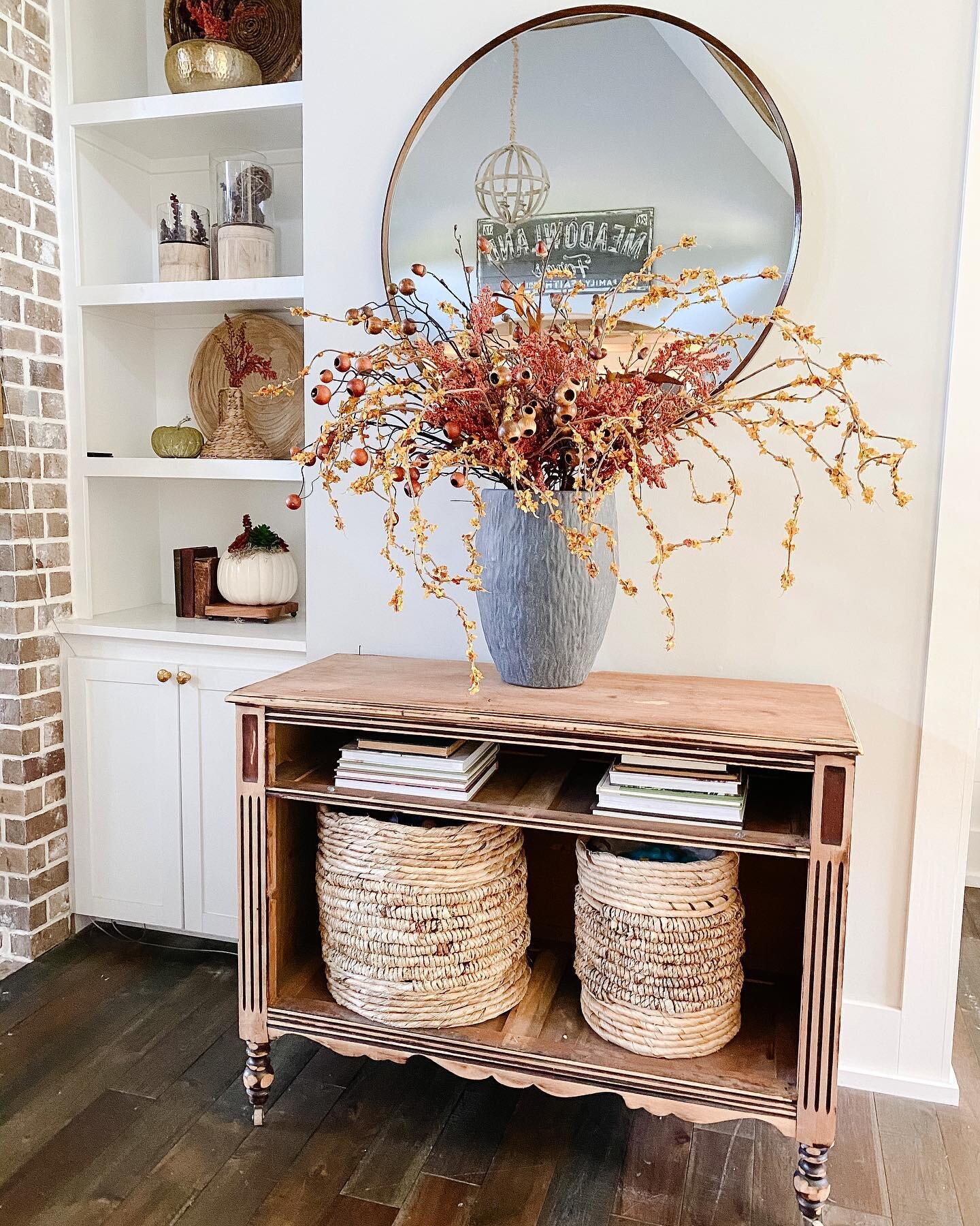 Here is my first look at #fall for 2020! I stuck with the same color tones I used last year. There is something I love about the deep understated rusts and browns! I shared in #reels today that my first step in adding seasonal decor is to gather all 