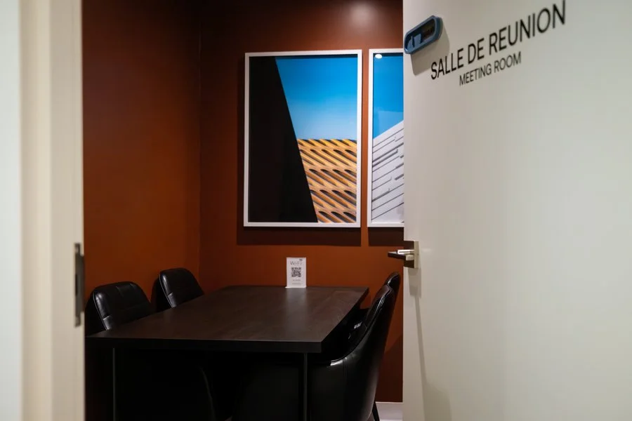 viccollective-westmount-meeting room.jpg