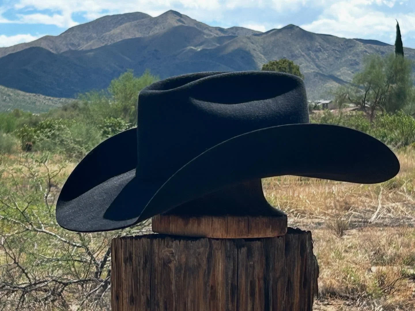 A lot of my hats are bigger sizes as they are hard to find, so if you&rsquo;ve had trouble finding your size, let me know! We can get the proportions right instead of just settling for what&rsquo;s available. This hat is big 7 5/8, and I can go up to