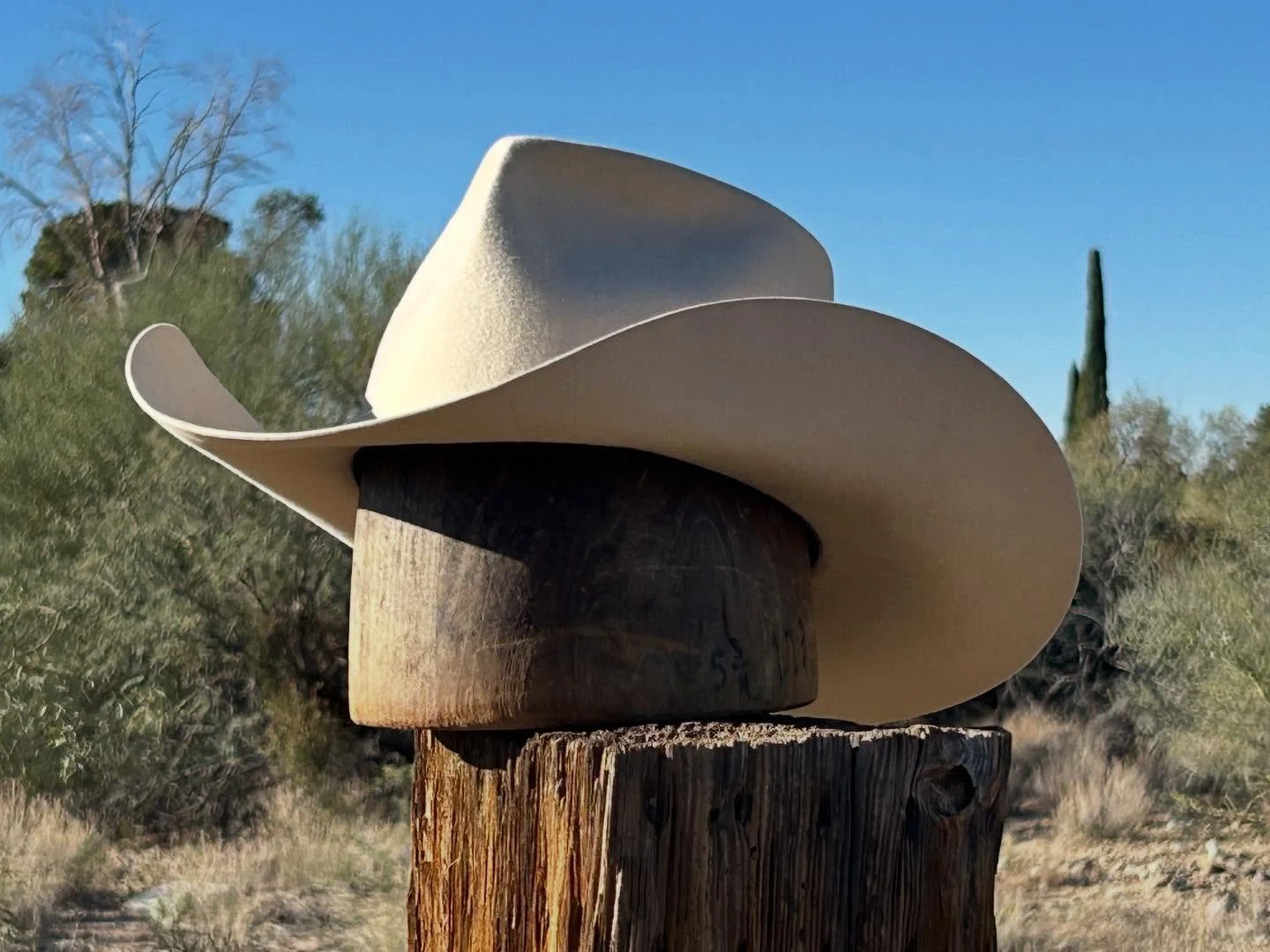This hat was inspired by the hat the cowboy from Oklahoma, Jim Shoulders, wore, and who also was inducted into the pro rodeo hall of fame. While I will admit I had no idea who Jim Shoulders was, I like his hat, and it reminds me of something from the