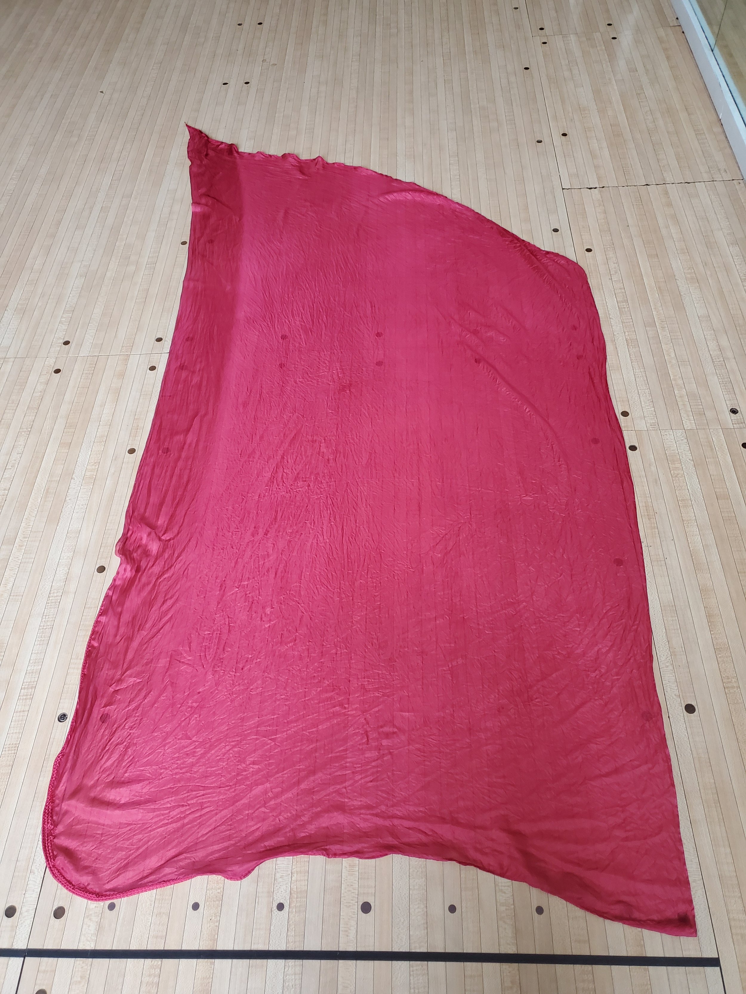 cherry red veil with tail _ ultralightweight 5mm_ 7footx45inch.jpg