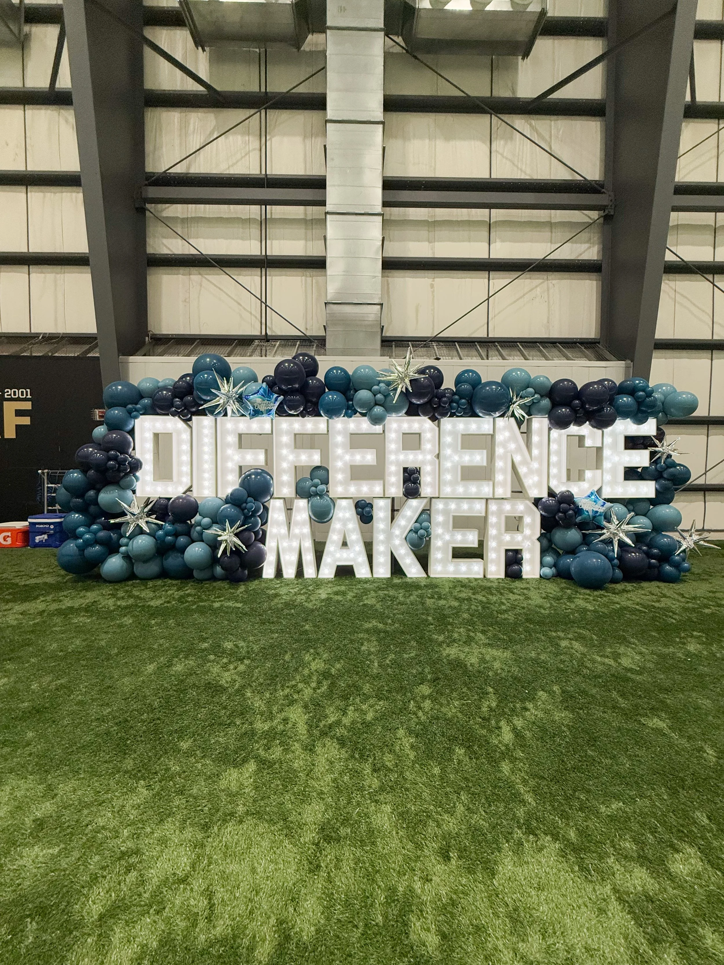 Elevate your New Orleans corporate conference event with Get Lit With Marquee Letters and Numbers for rent. Highlight your company brand and craft a memorable ambiance to your New Orleans Destination Company conference event with Marquee Letters for 