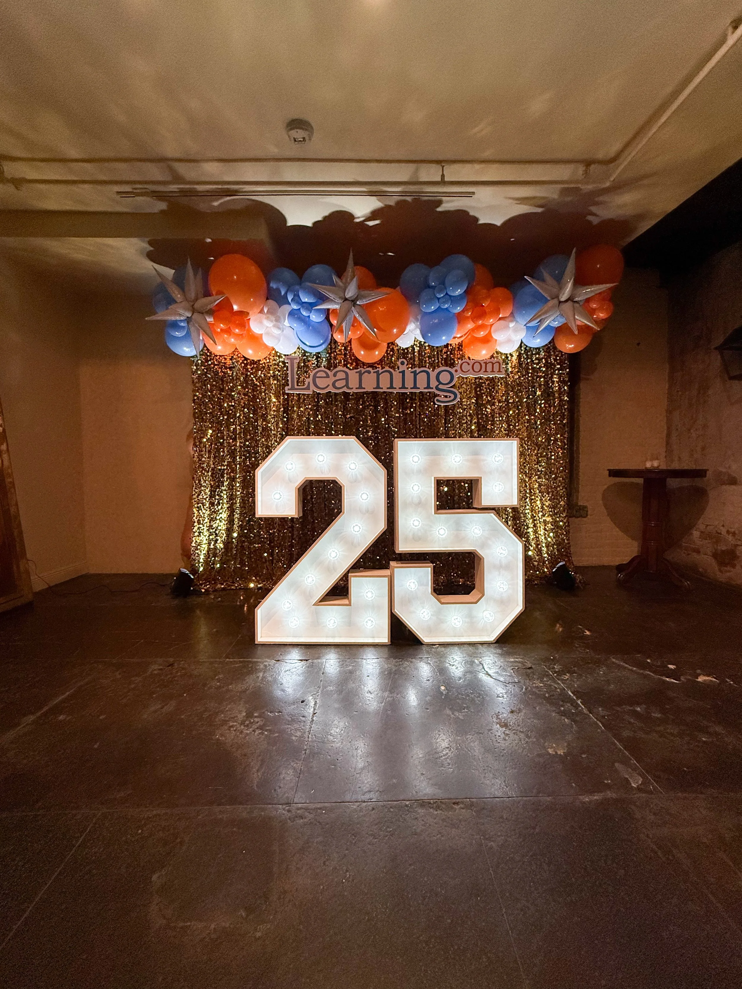 Elevate your New Orleans corporate conference event with Get Lit With Marquee Letters and Numbers for rent. Highlight your company brand and craft a memorable ambiance to your New Orleans Destination Company conference event with Marquee Letters for 