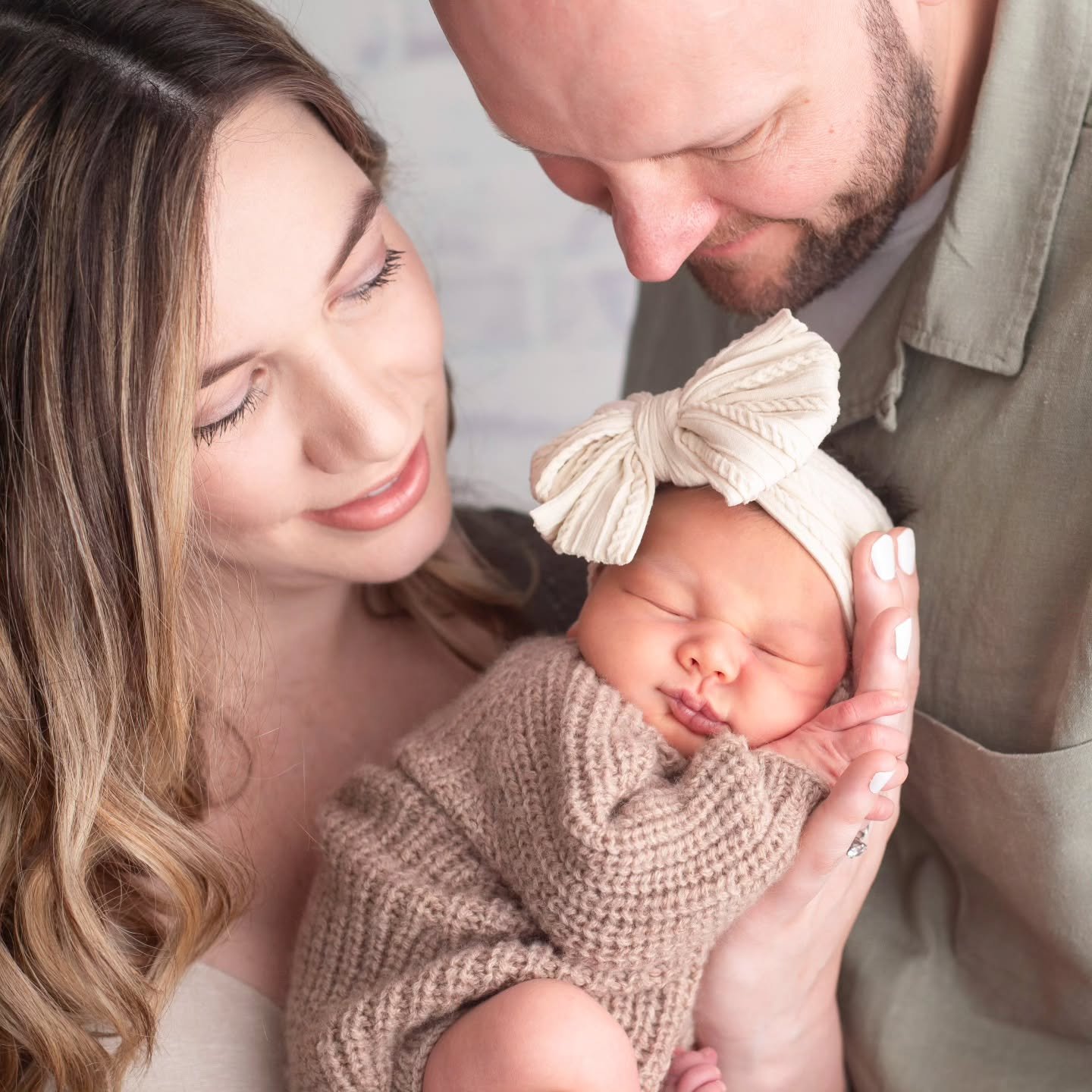 SO TINYYYY SO SQUISSHHYYYY
#newborn #newbornphotographer #babyphotographer #crystallakephotographer #mccarrelphoto