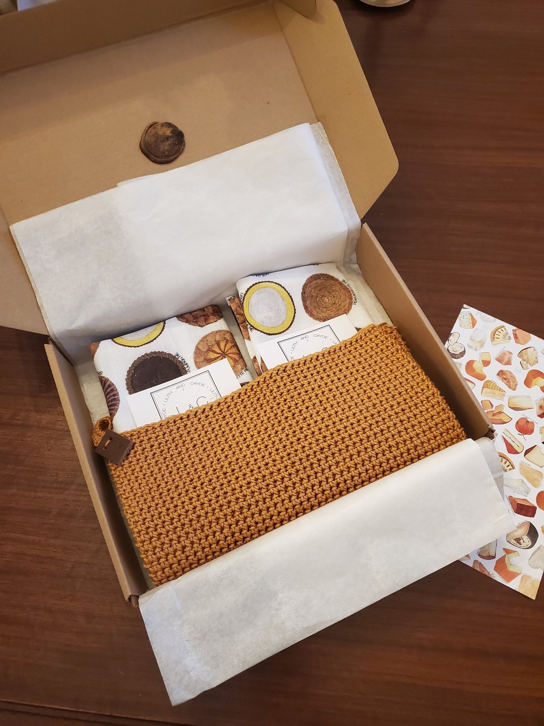 gift+wrapping-+medium+tissue.jpg