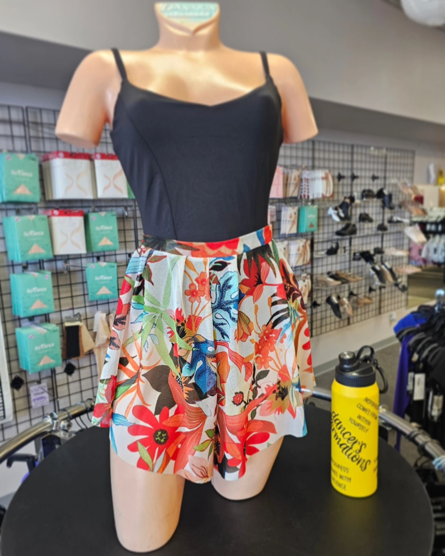 The long awaited &quot;Freddie&quot; shorts are here! 

Available in yellow and tropical print. Women's sizing XS to 3XL💛

#NMDancewear #dance #dancewear
#ballet #jazz #flamenco #tap #hiphop #contemporary #newmexicodancewear #newmexicodance #nmdance
