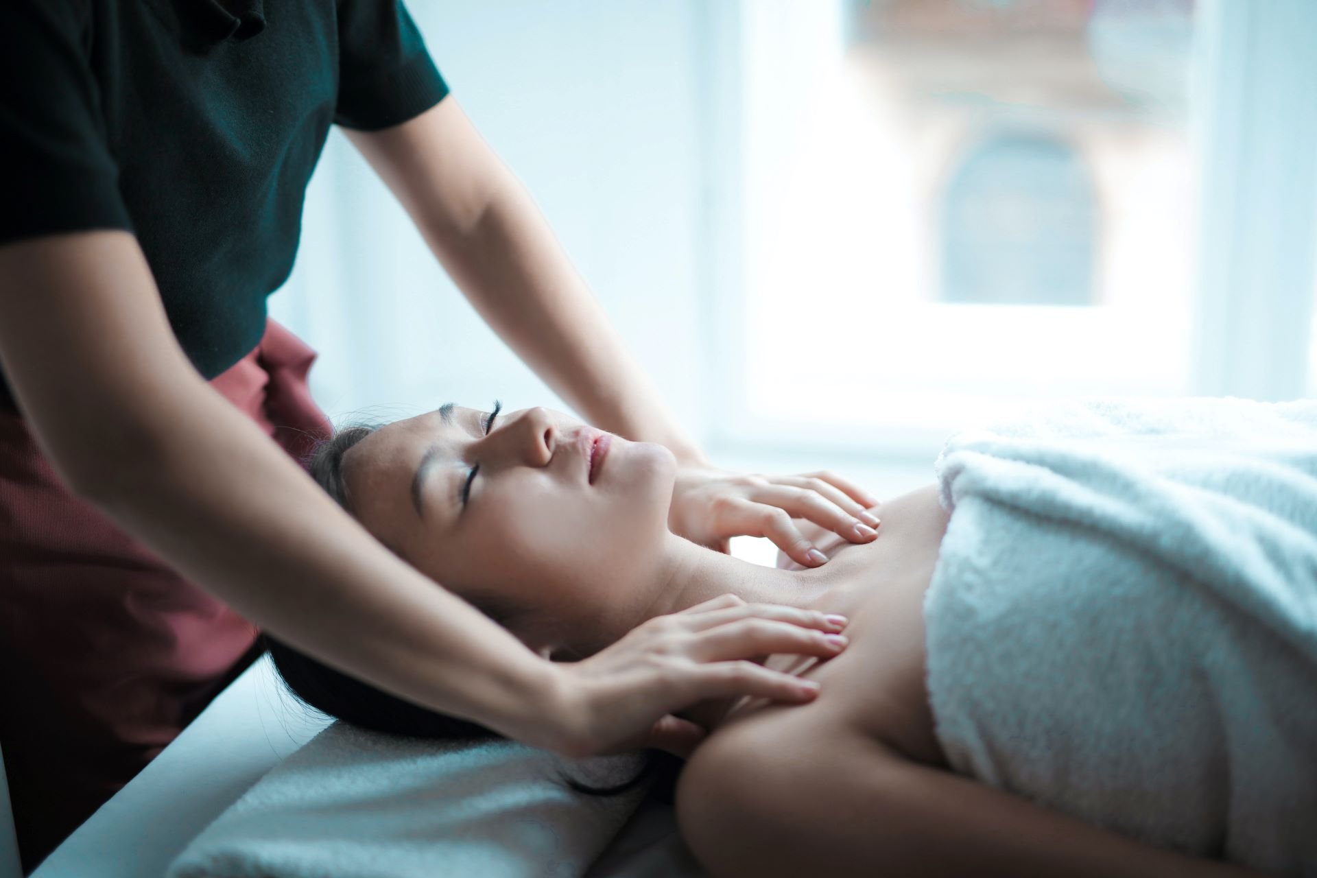 Full Body Massage: What Is It and What to Expect — Spa Theory