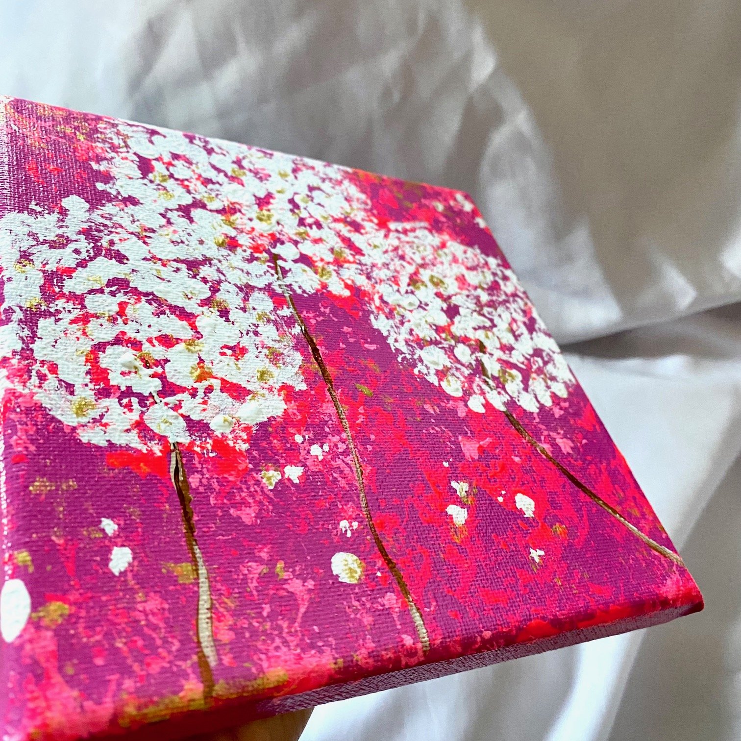 Mini Dandelions in Hot Pink_2.jpg