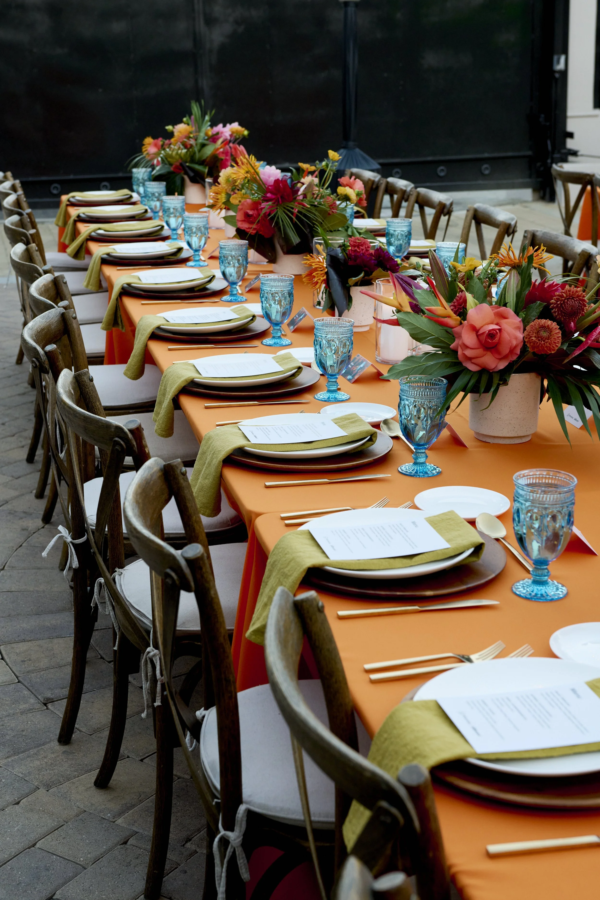 Billboard & WhatsApp | Private dinner celebrating women in Latin music in Los Angeles | Photographer: Yasara Gunawardena | Florals: Gilly Flowers