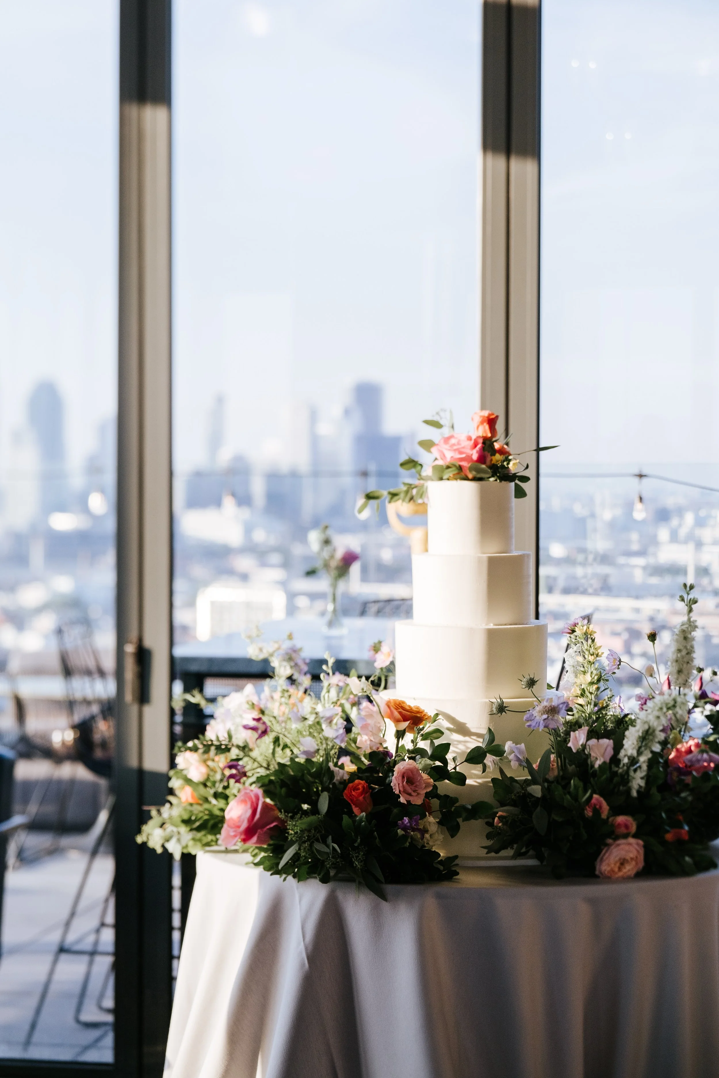 Multi tier wedding cake.jpg