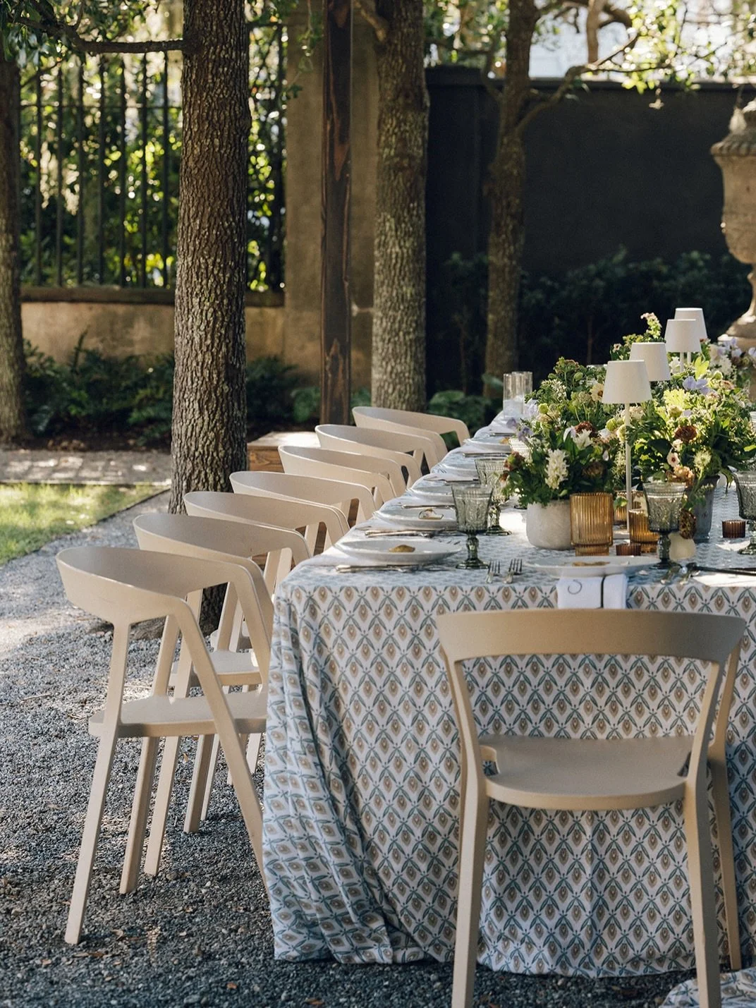 one of our favorite things about this space is how it can come to life in so many different ways! fully tented receptions to al fresco dinner parties to cocktail hours in the museum&hellip; each one of our couples has utilized it differently, which m