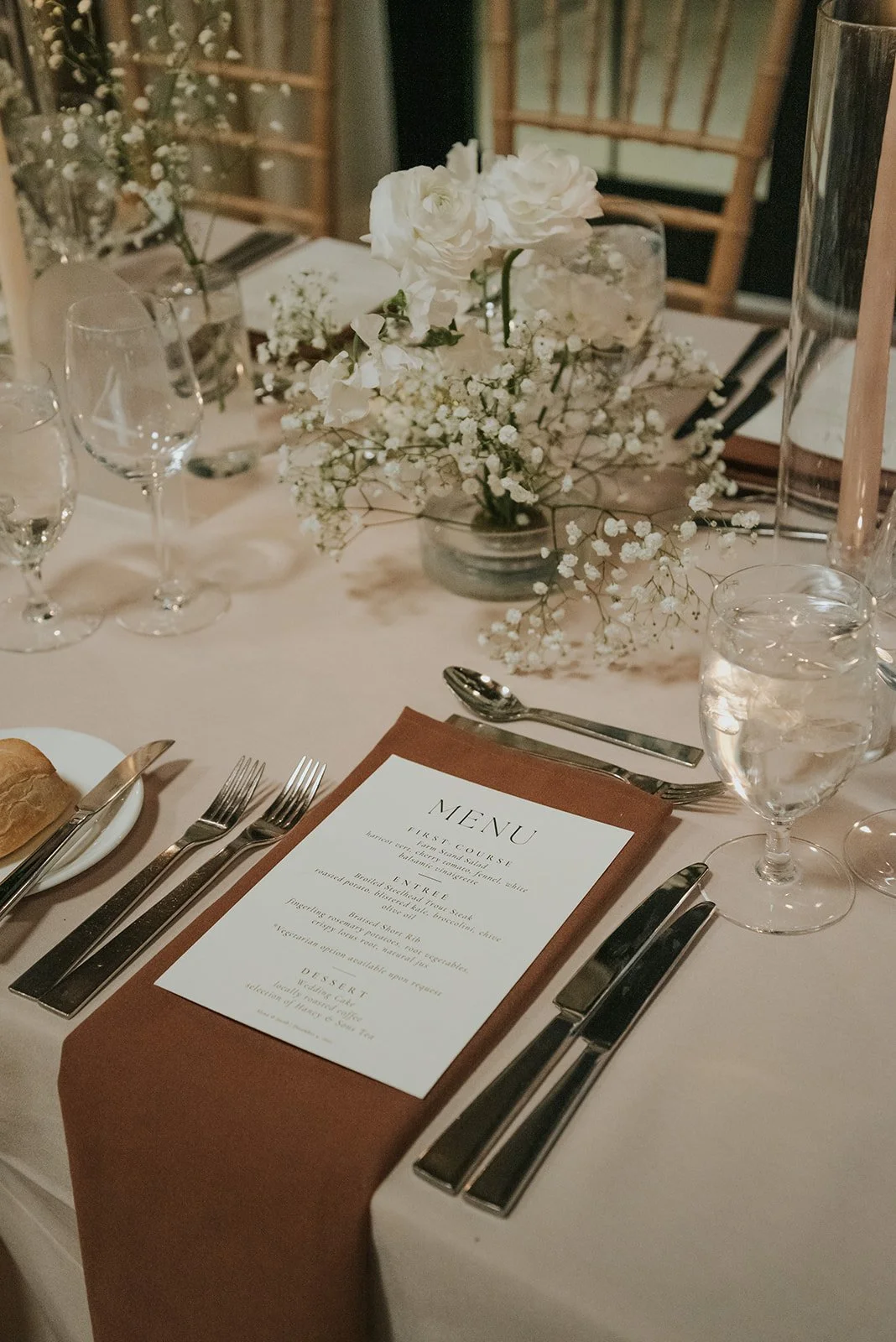 Lexi + Jacob | Photographer: Maria B Lung | Florals: Blxxm | Venue: Roundhouse, Beacon