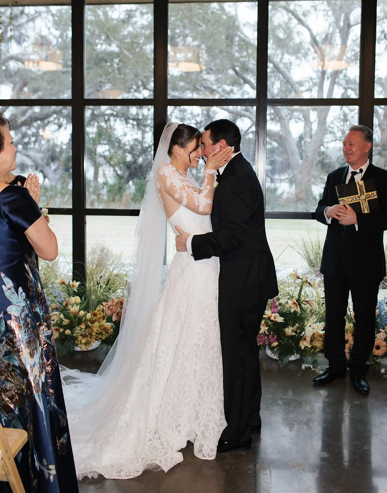 Raven + Alex | Photographer: Jennifer Austin | Florals: The Bearded Florist | Venue: The Dunlin