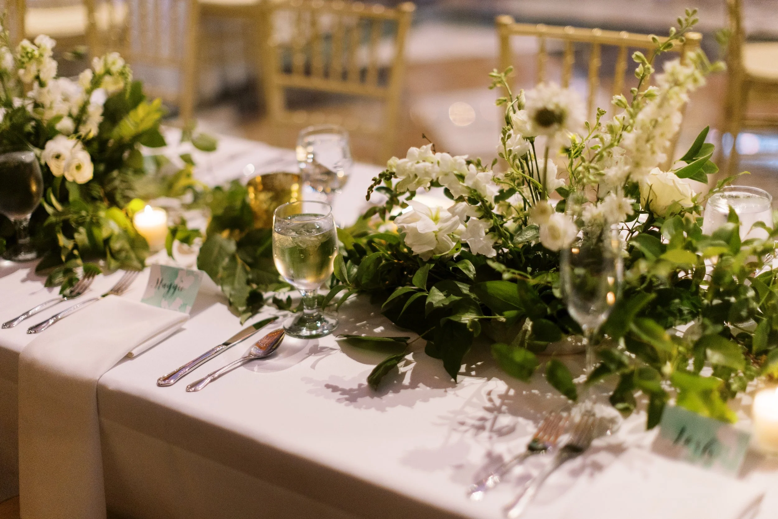Maggie & Josh | Classic and romantic Charlotte, NC wedding | Photographer: Allison Hammond Creative | Florals: Springvine Designs