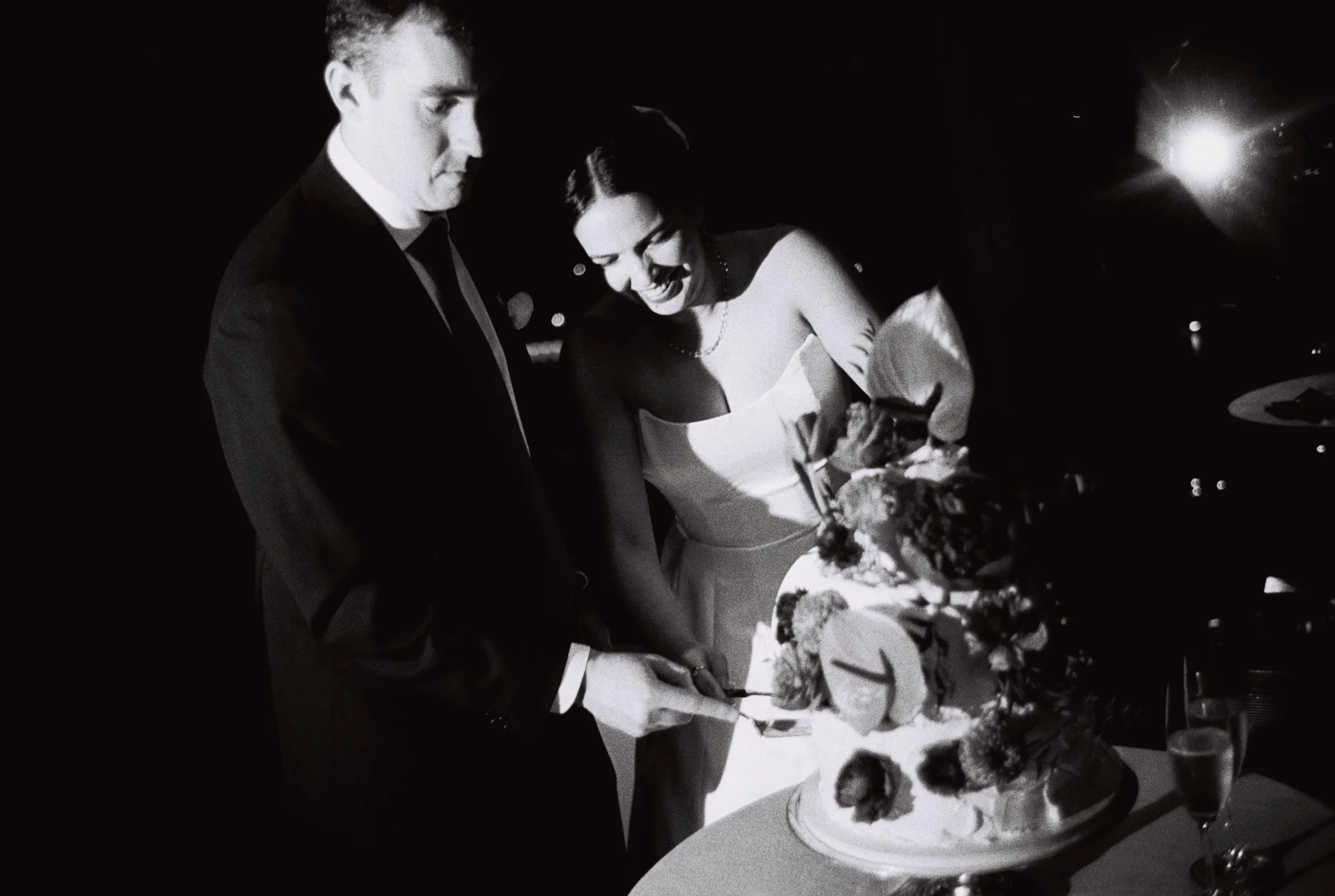 Malika + Spencer | Photographer: Allison Hammond | Florals: Aurora Botanica | Venue: Manhatta 