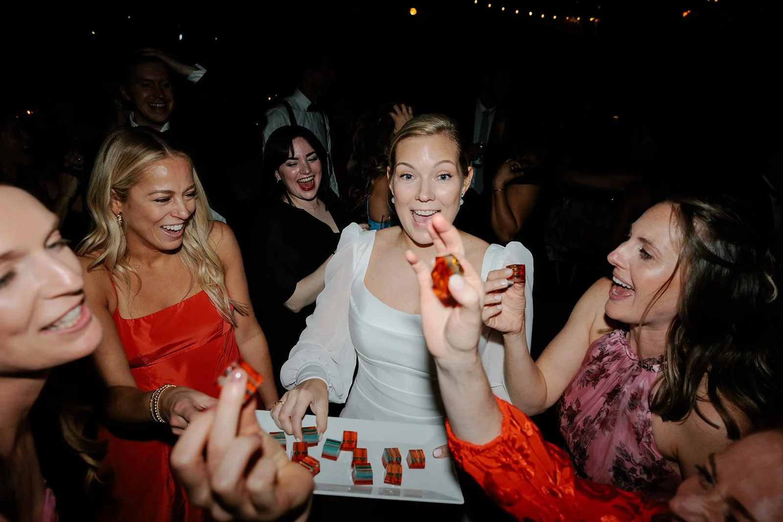 Louise + Shaun | Photo: Vik Moon | Florals: Lulo Floral | Venue: Cooper Hewitt