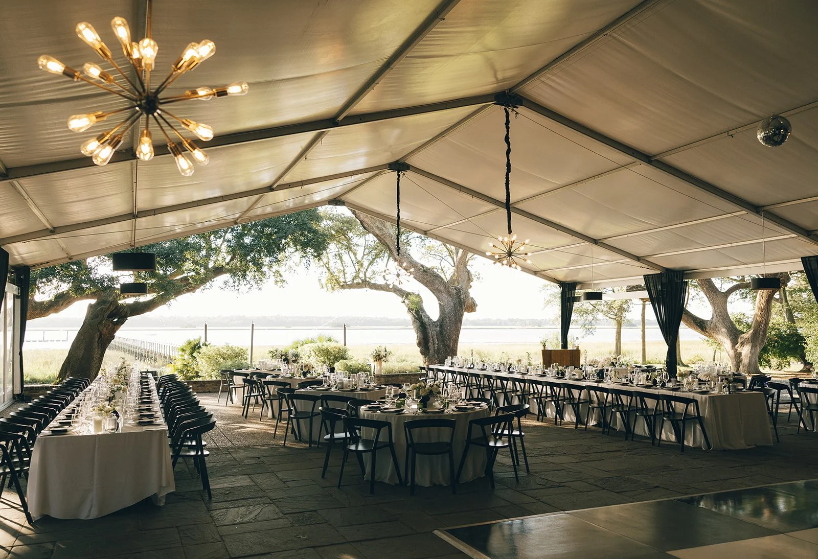 Hayden + Josh | Photographer: G&M Visions | Florals: The Bearded Florist | Venue: Lowndes Grove