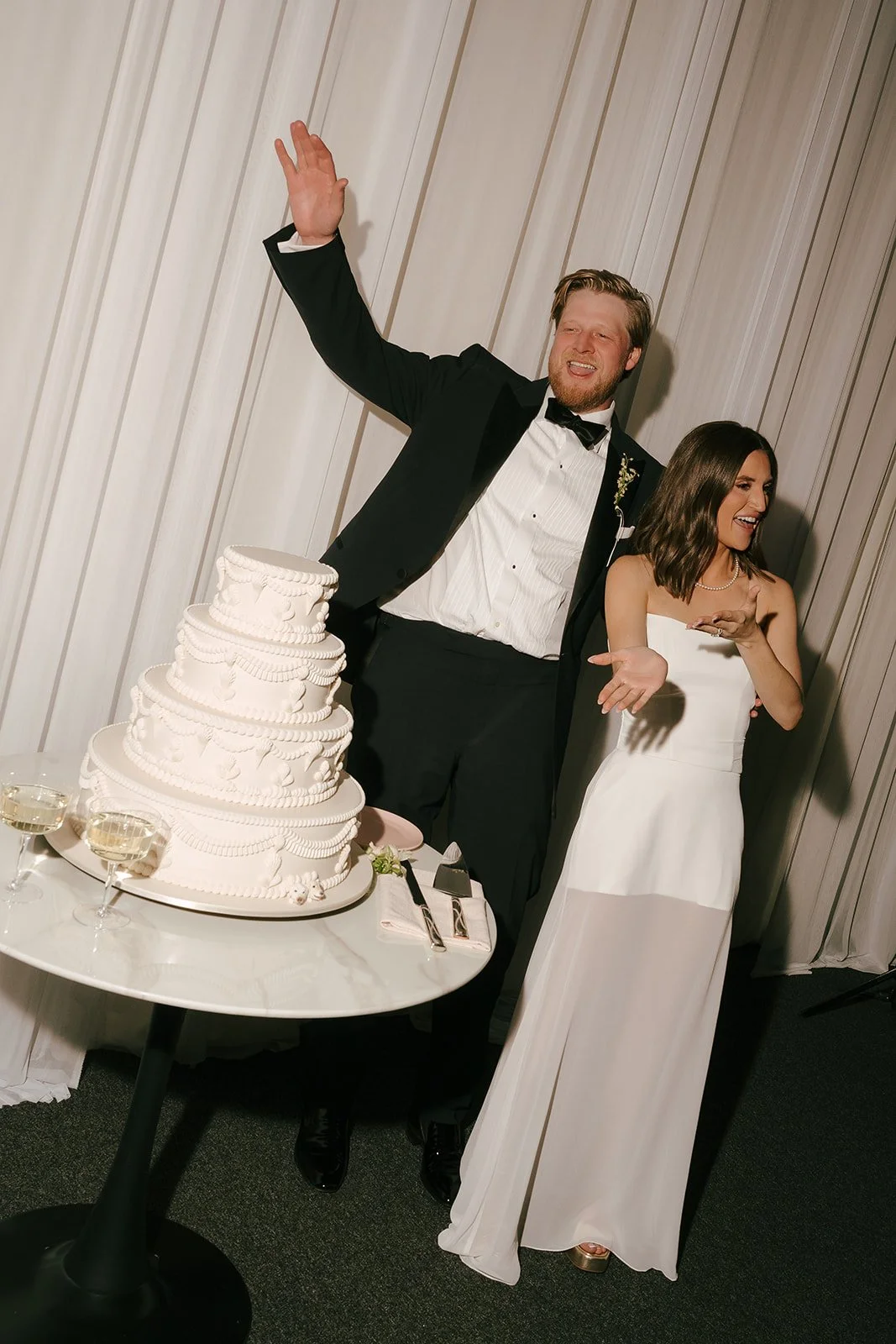 Isa + Cody | Photographer: Molly Adams | Florals: Matthew Muscarella | Venue: Sleepy Hollow Country Club