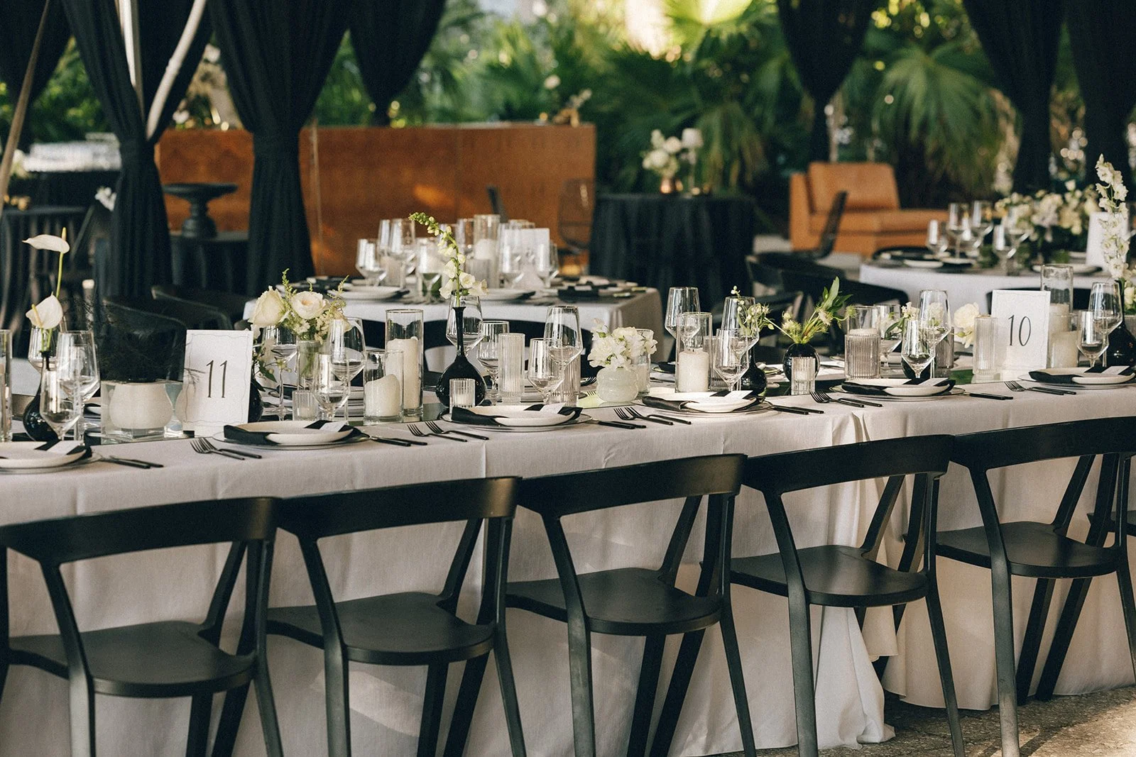 Hayden + Josh | Photographer: G&M Visions | Florals: The Bearded Florist | Venue: Lowndes Grove