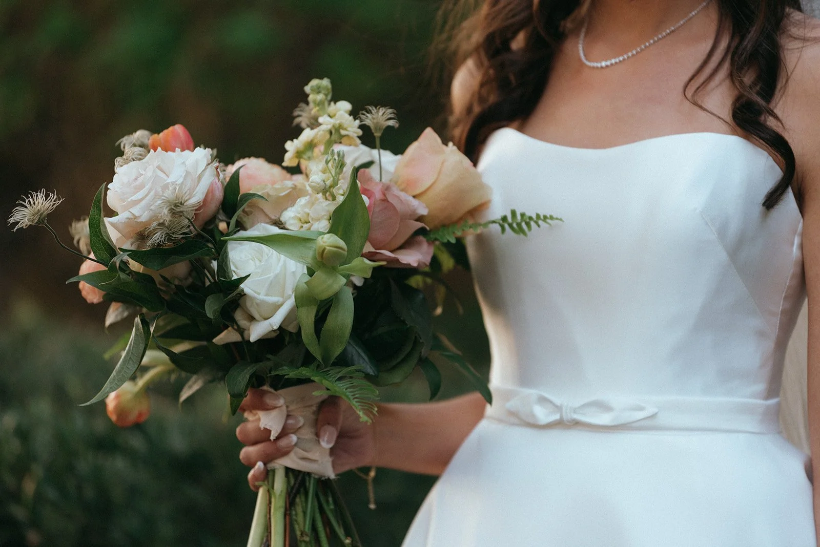 Alyssa + Zach | Photographer: N. Mickle | Florals: Moonlight Iris Designs | Venue: William Aiken House