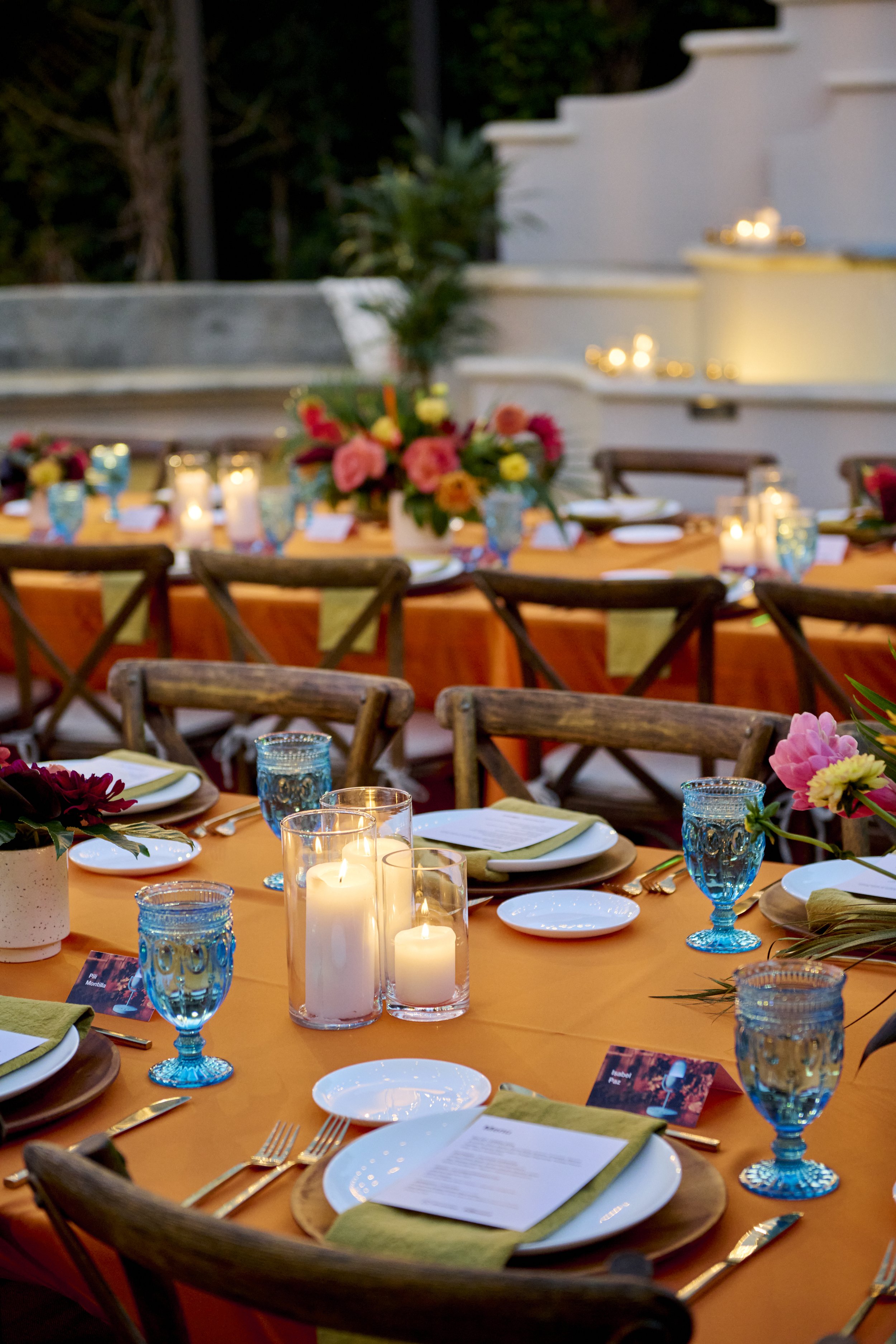 Billboard & WhatsApp | Private dinner celebrating women in Latin music in Los Angeles | Photographer: Yasara Gunawardena | Florals: Gilly Flowers