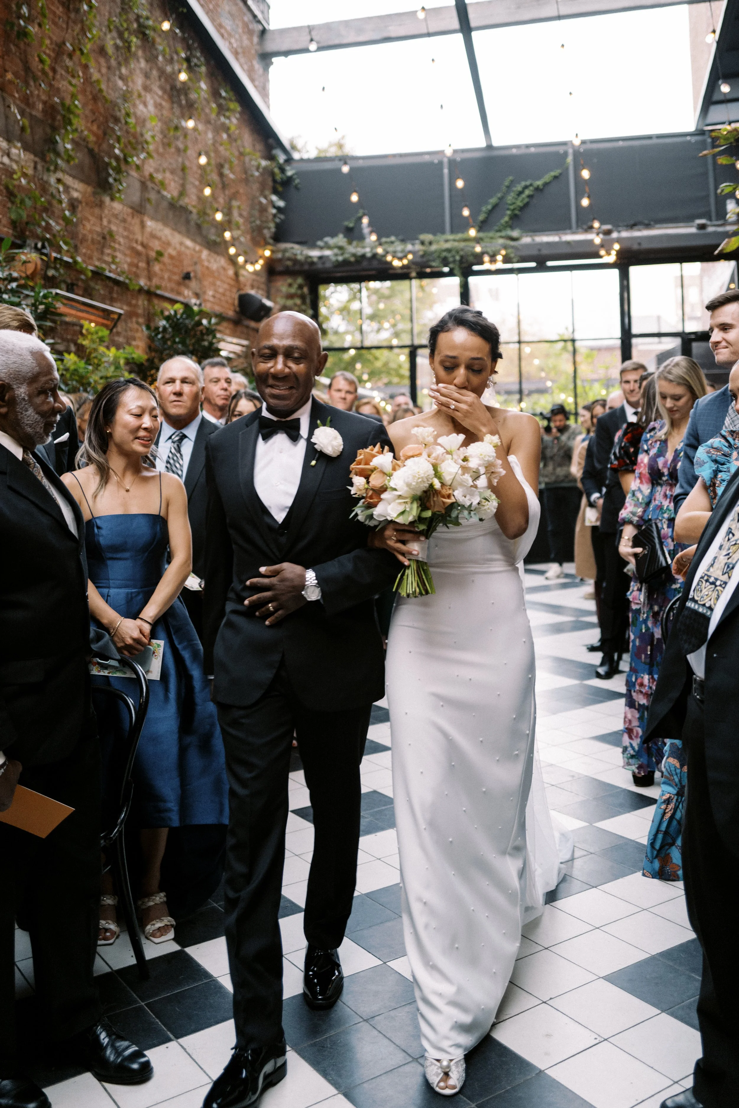 Gabby + Derek | Photographer: Allison Hammond Creative | Florals: Yellow Bow