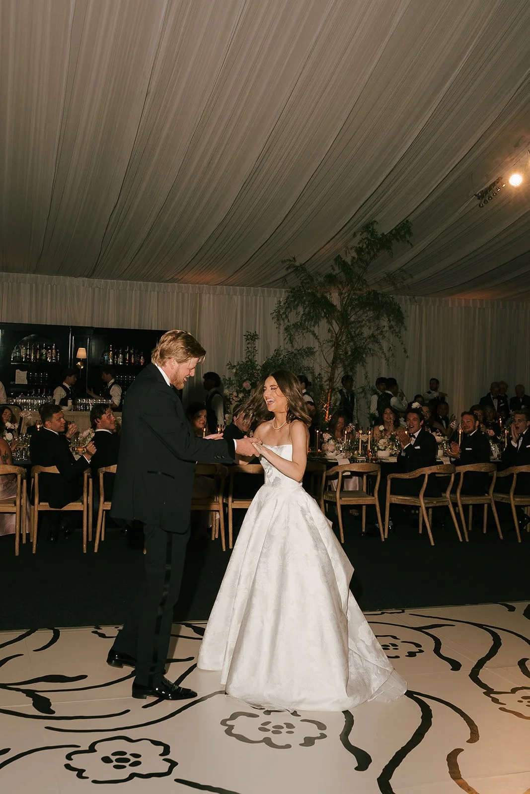 Isa + Cody | Photographer: Molly Adams | Florals: Matthew Muscarella | Venue: Sleepy Hollow Country Club