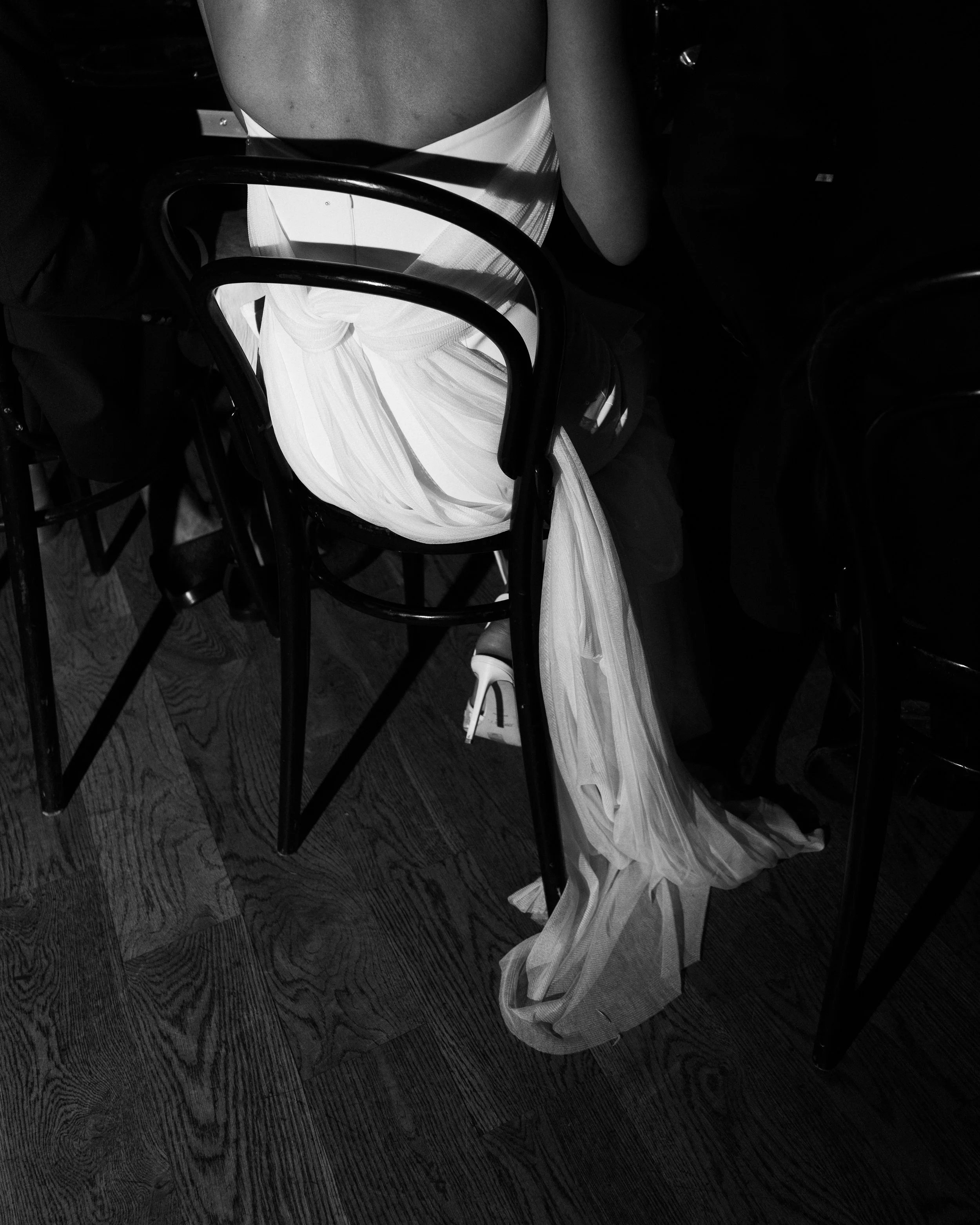 Gabby + Derek | Photographer: Allison Hammond Creative | Florals: Yellow Bow