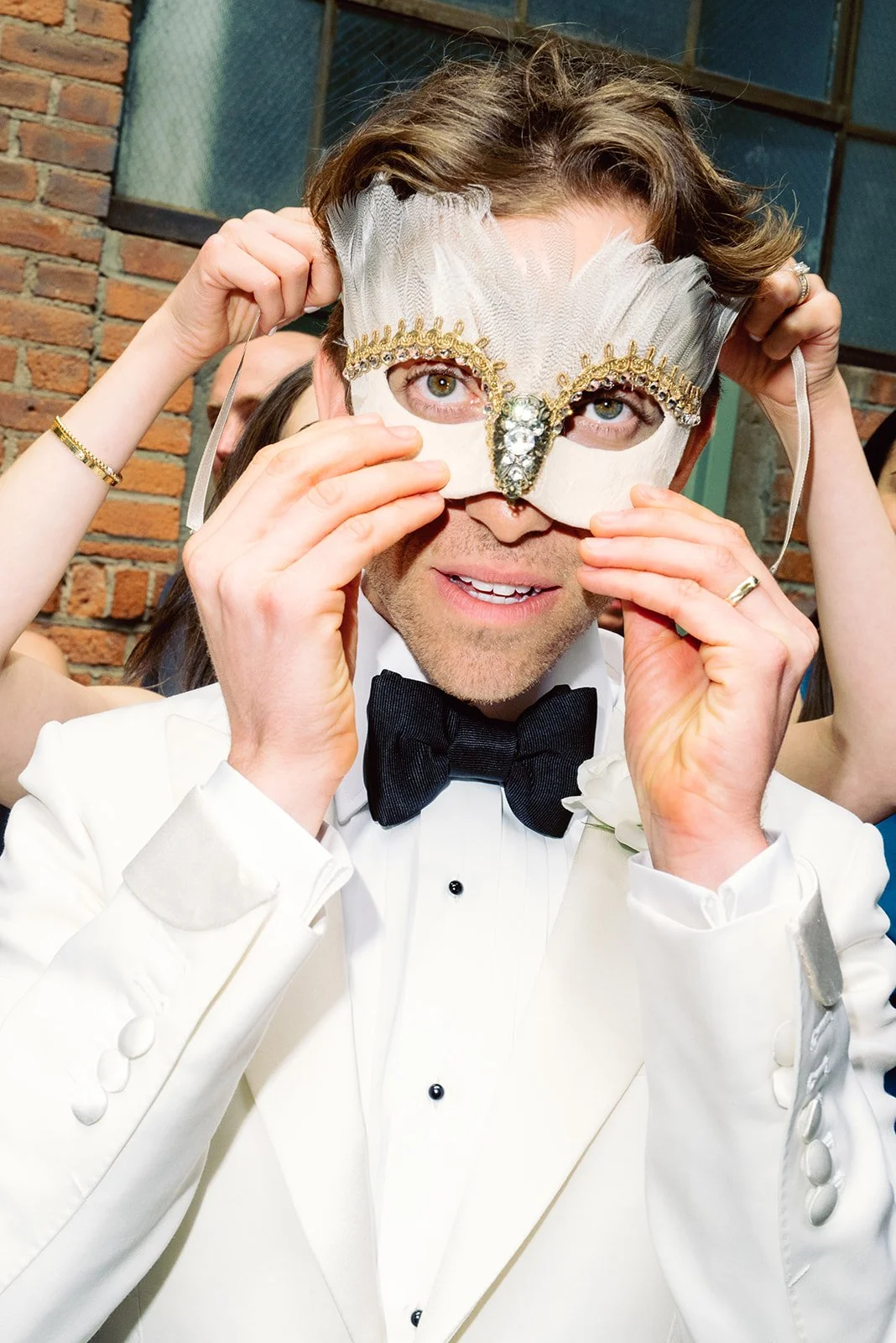 Hugh & Jacob | Venue: 99 Scott, Brooklyn | Photo: Michaela Jelin | Florals: Aurora Botanica