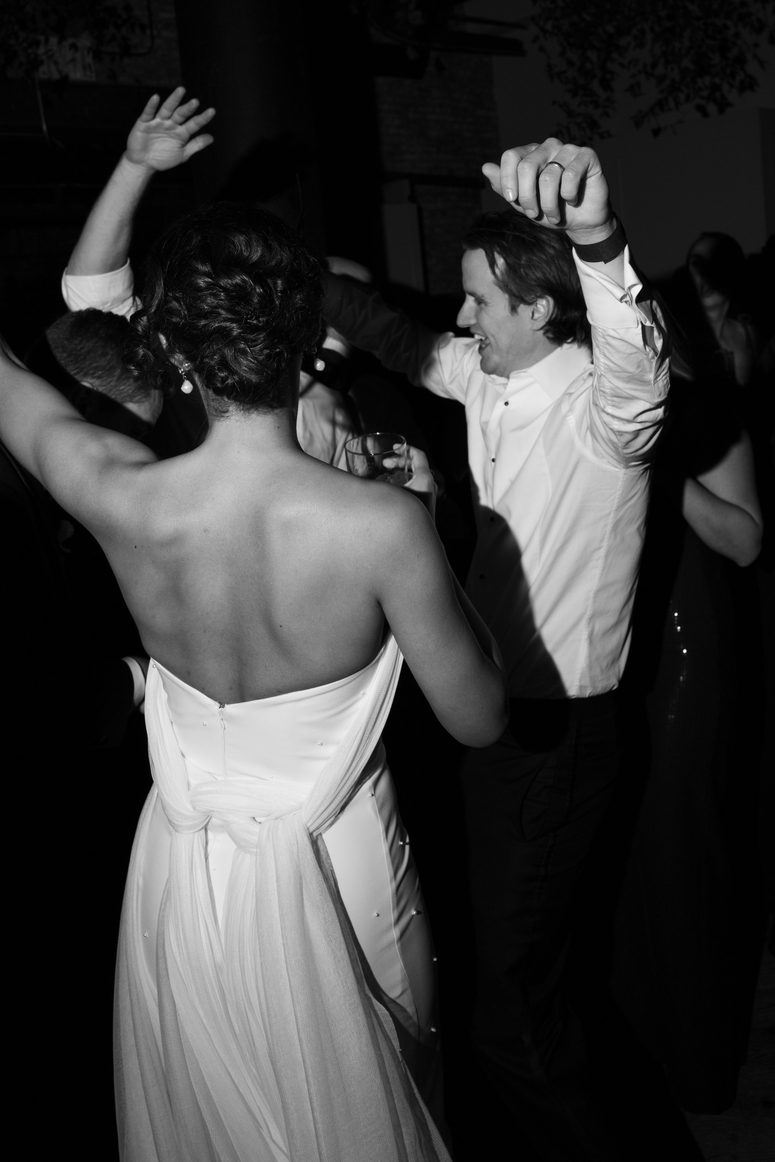 Gabby + Derek | Photographer: Allison Hammond Creative | Florals: Yellow Bow