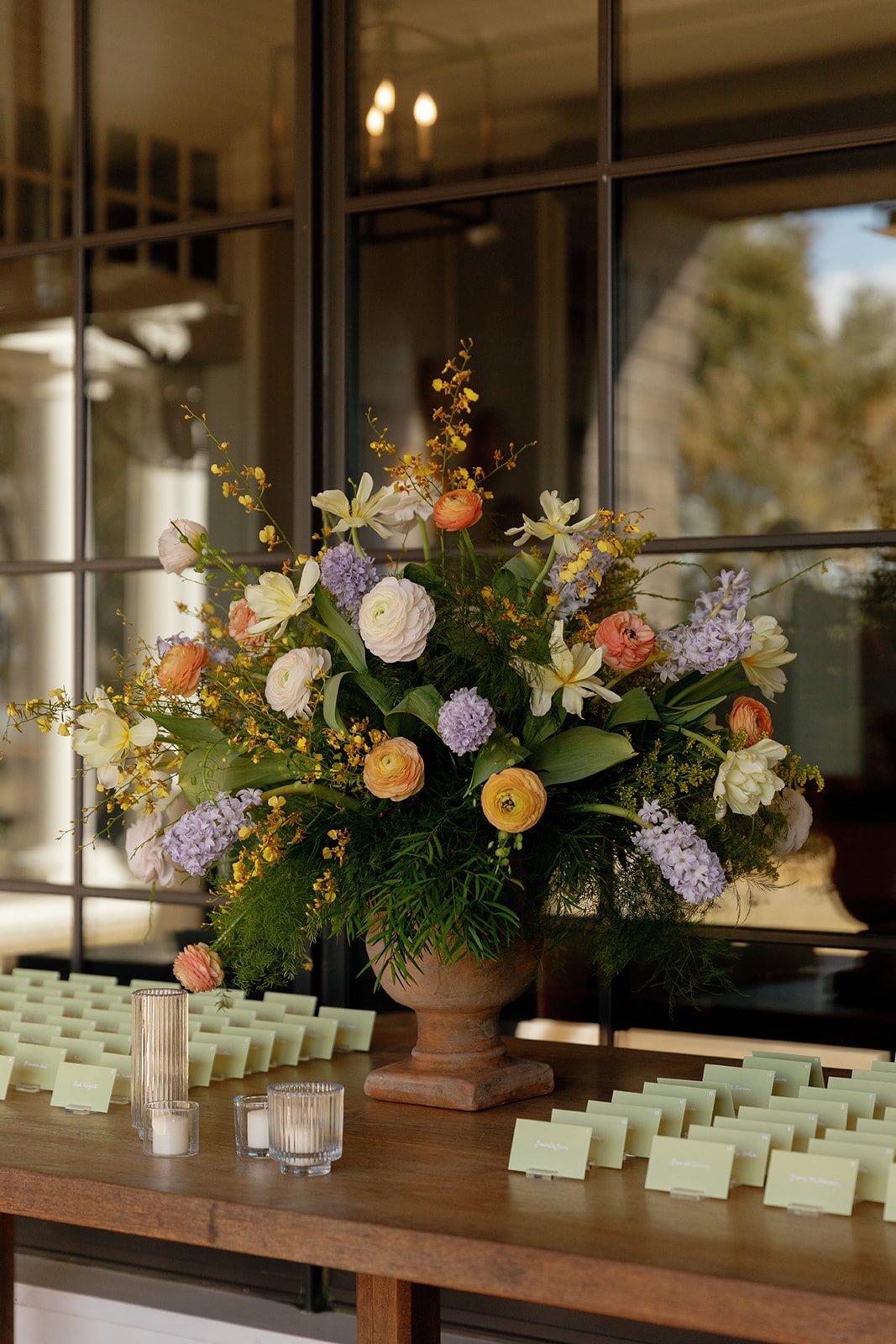 Isabelle + Carl | Photographer: Katie McCuin | Florals: Petaloso | Venue: Kiawah Island Club River Course