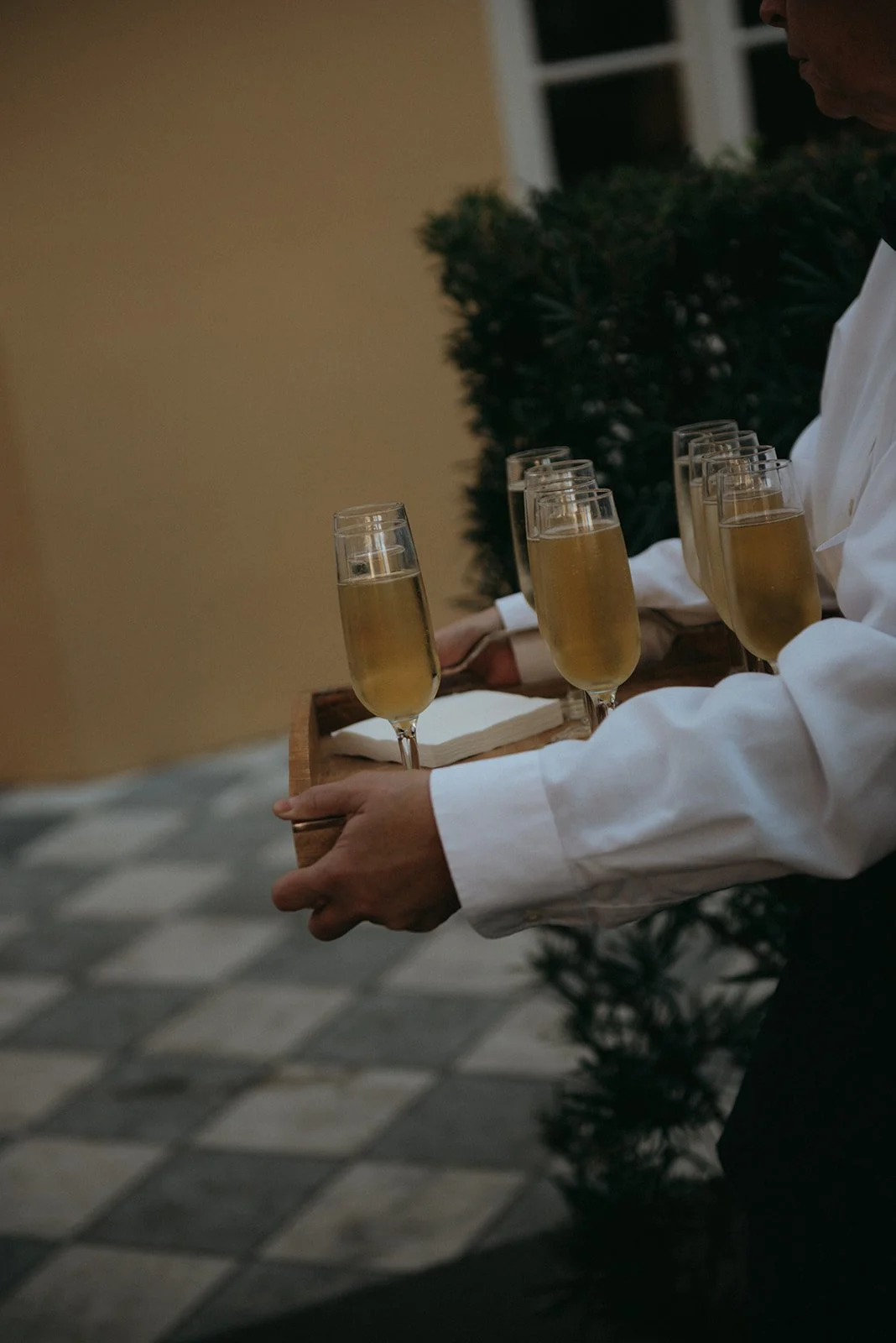 Alyssa + Zach | Photographer: N. Mickle | Florals: Moonlight Iris Designs | Venue: William Aiken House