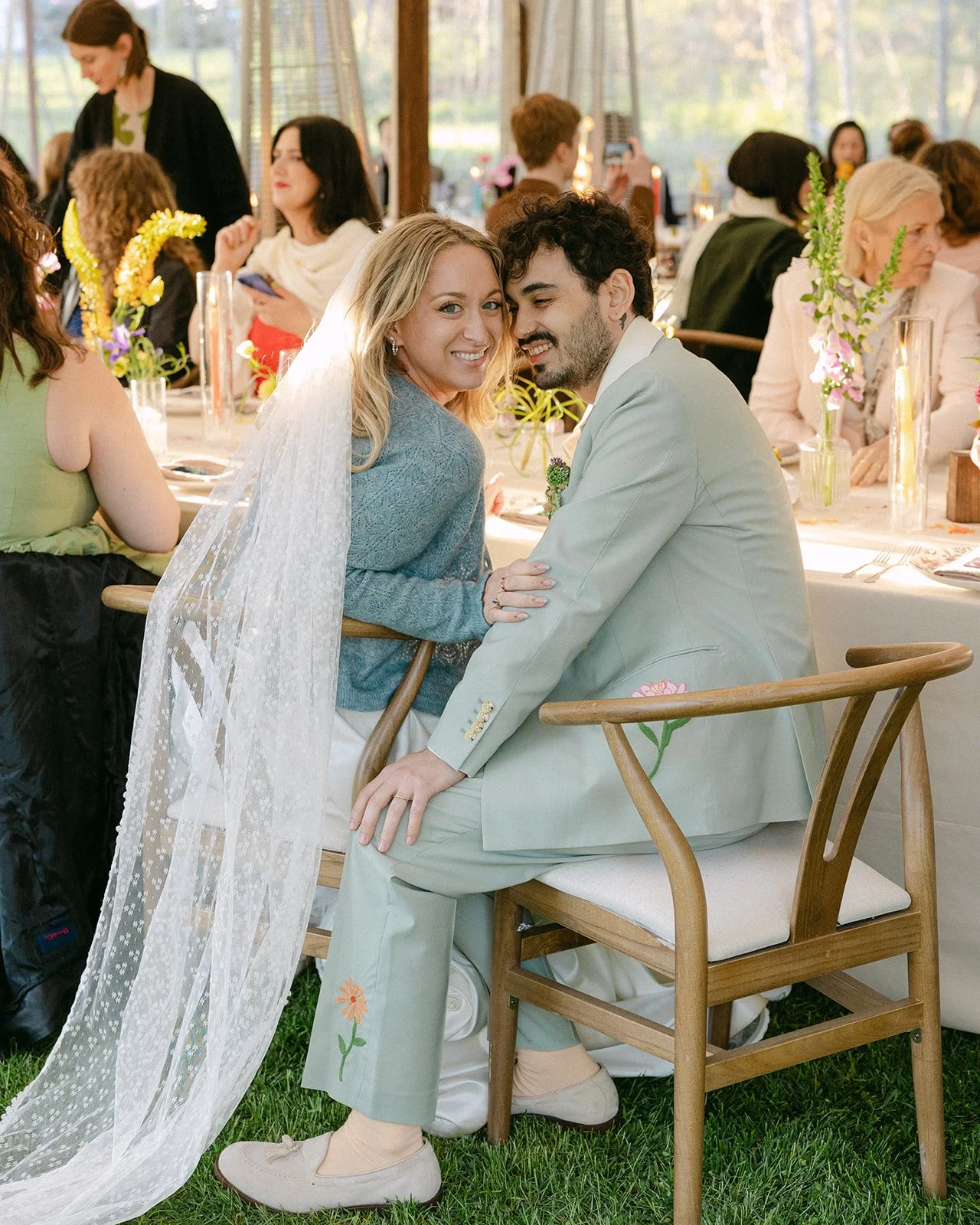 Gemma + Julian | Photographer: Tess Schilke | Florals: Justin Reis | Venue: Hotel Lilien