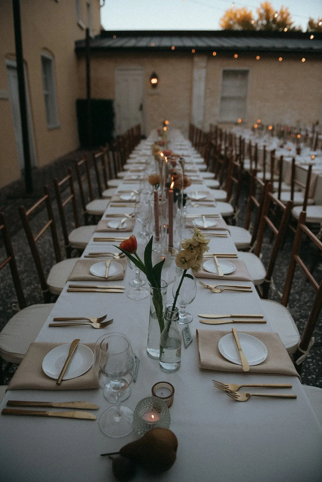 Alyssa + Zach | Photographer: N. Mickle | Florals: Moonlight Iris Designs | Venue: William Aiken House