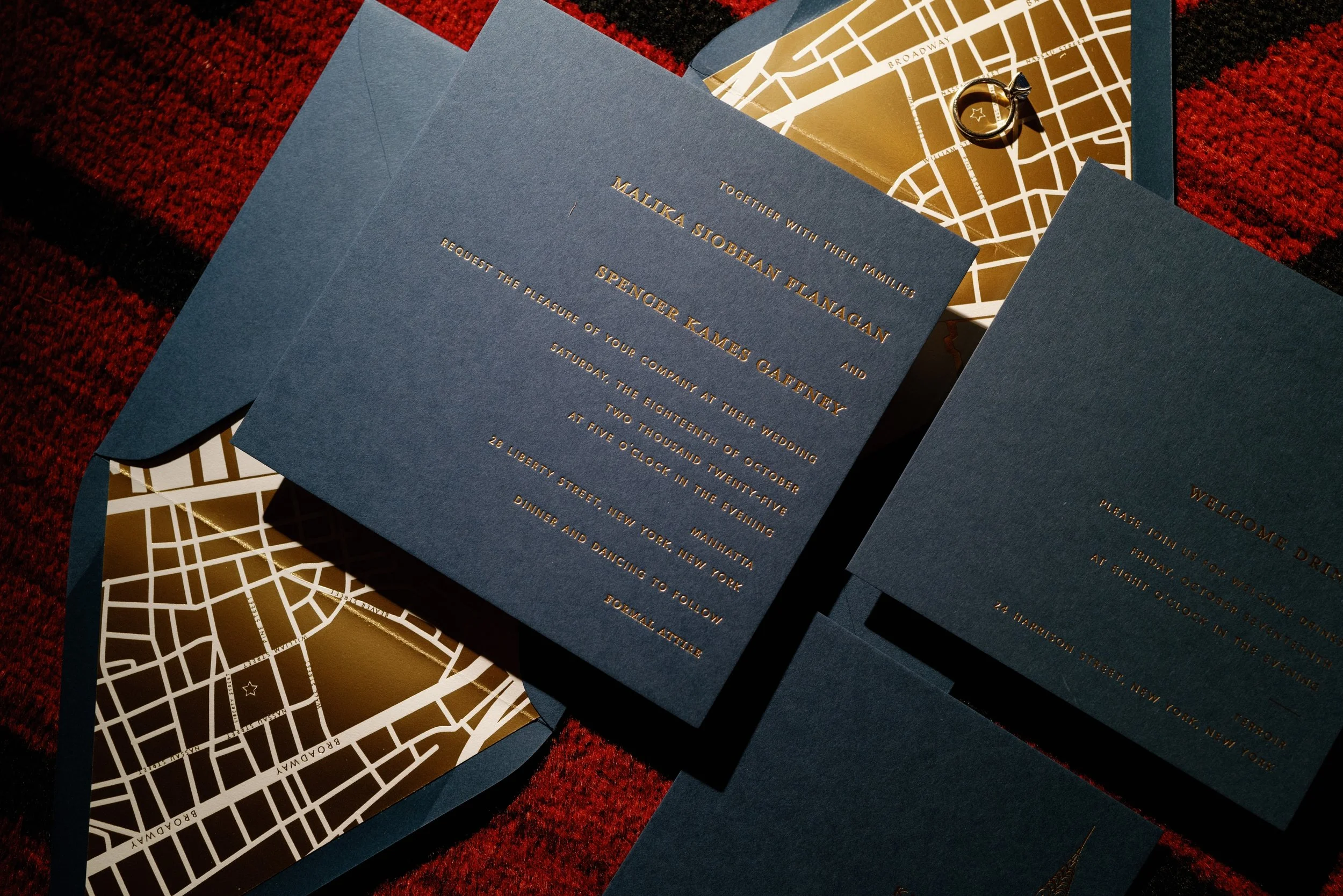 Malika + Spencer | Photographer: Allison Hammond | Florals: Aurora Botanica | Venue: Manhatta 