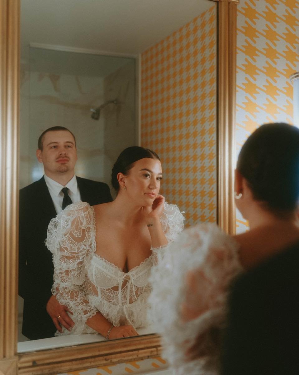 Courthouse weddings + hotel portraits? Always down for that combo. &lt;3

There&rsquo;s something really special about keeping it small&mdash;just your people, a meaningful ceremony, and time to actually breathe and enjoy the day together.

Courthous